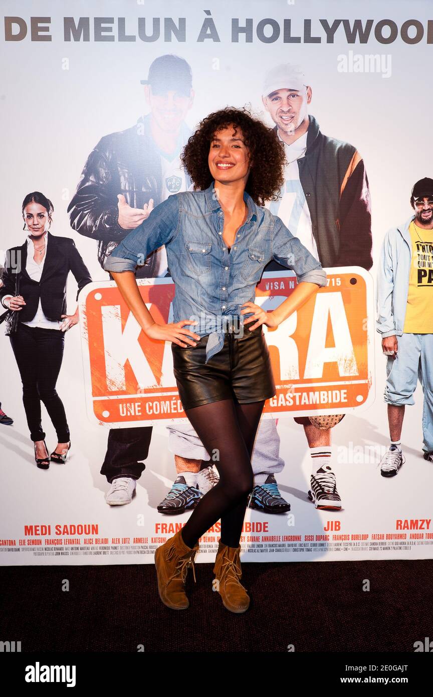 Amel Chahbi (Jamel Comedy Club) bei der Premiere des Films "Les Kaira" im UGC Cine Cite Bercy Cinema am 18. Juni 2012 in Paris, Frankreich. Foto von Nicolas Genin/ABACAPRESS.COM Stockfoto