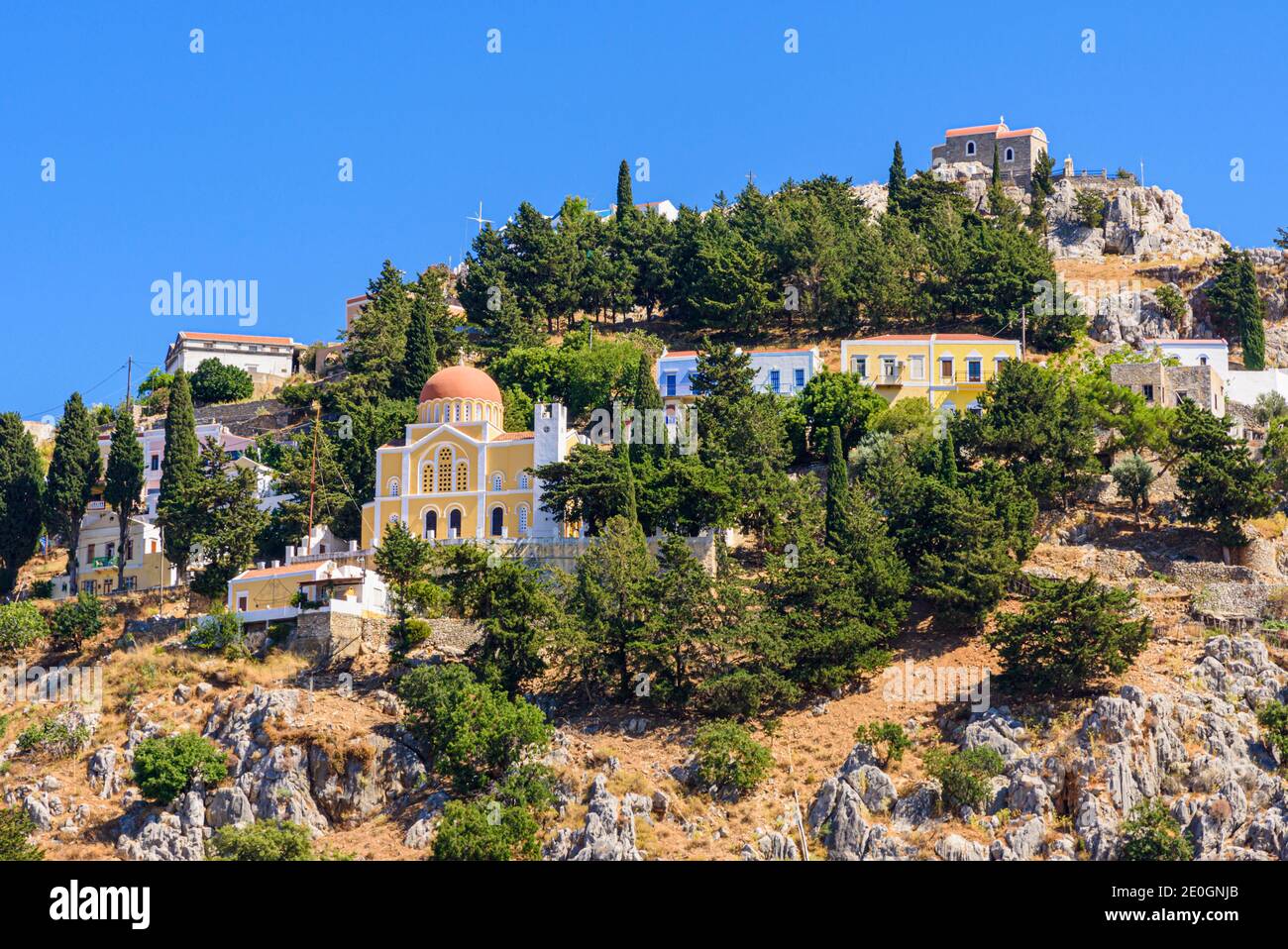 Hügel des alten Horio auf der Insel Symi, Dodekanes, Griechenland Stockfoto