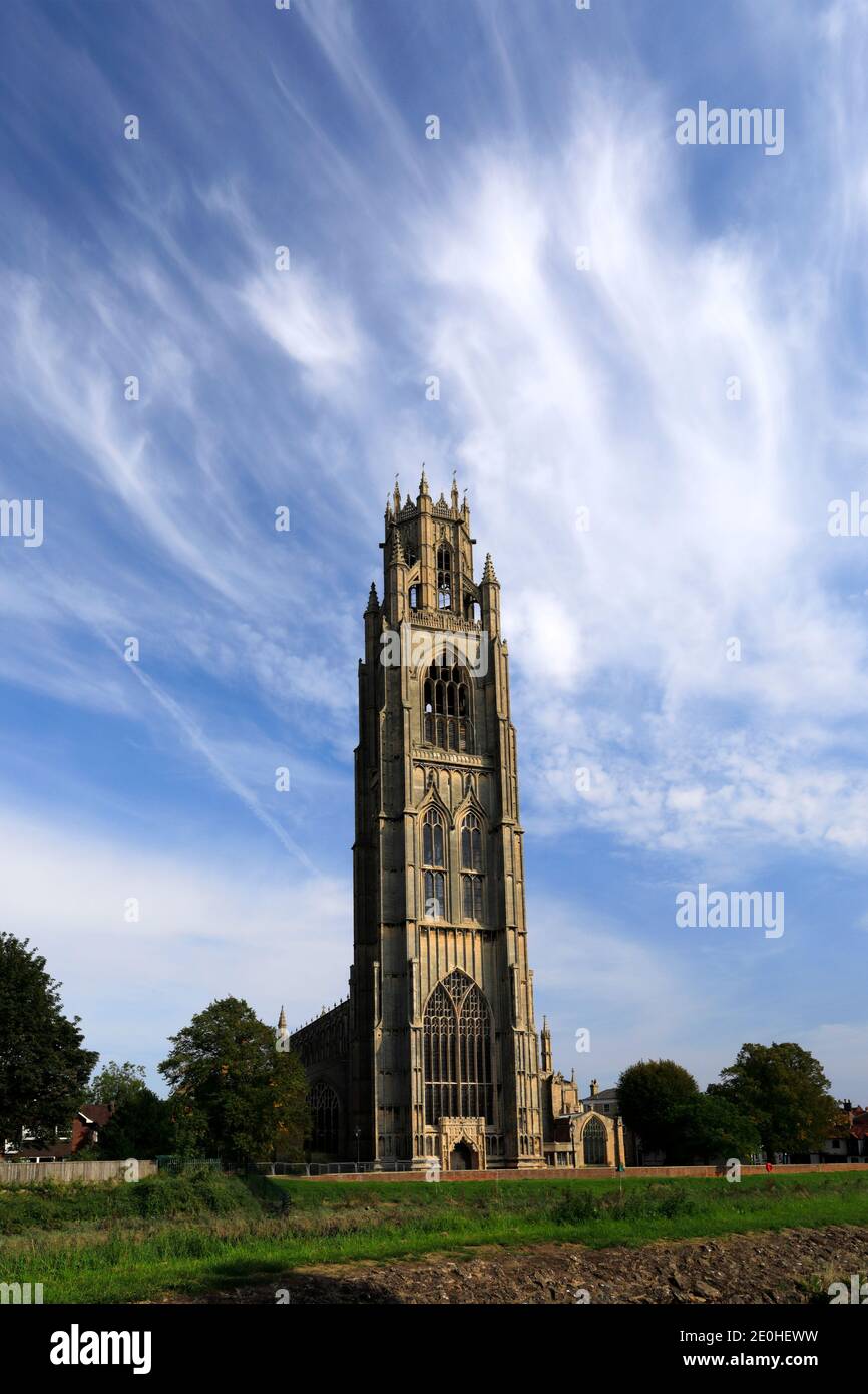 Herbstansicht der St. Botolphs Kirche, (Boston Stump), Fluss Witham, Boston Stadt, Lincolnshire County, England, Großbritannien Stockfoto