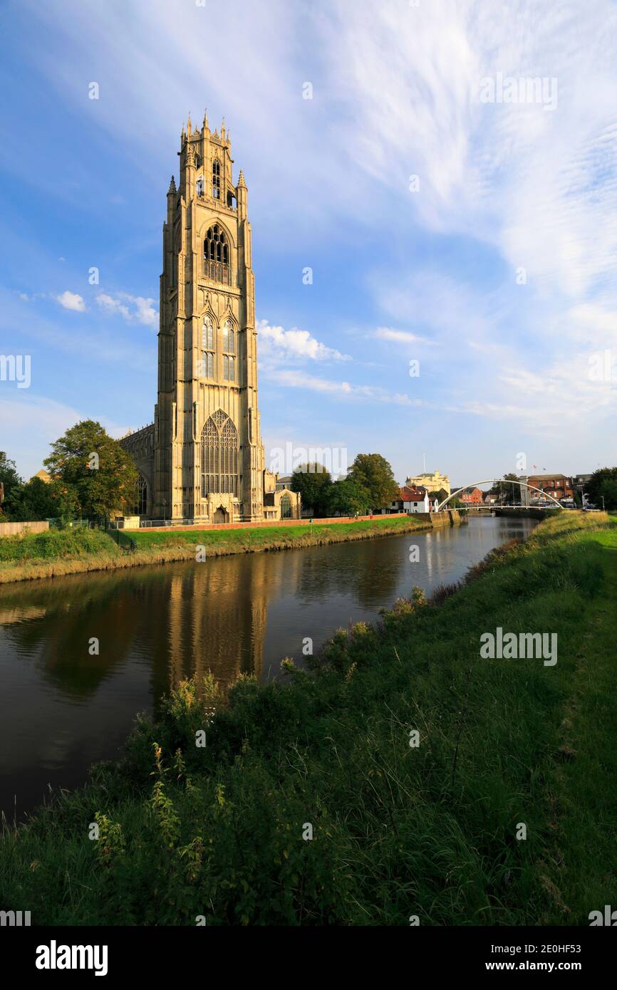 Herbstansicht der St. Botolphs Kirche, (Boston Stump), Fluss Witham, Boston Stadt, Lincolnshire County, England, Großbritannien Stockfoto