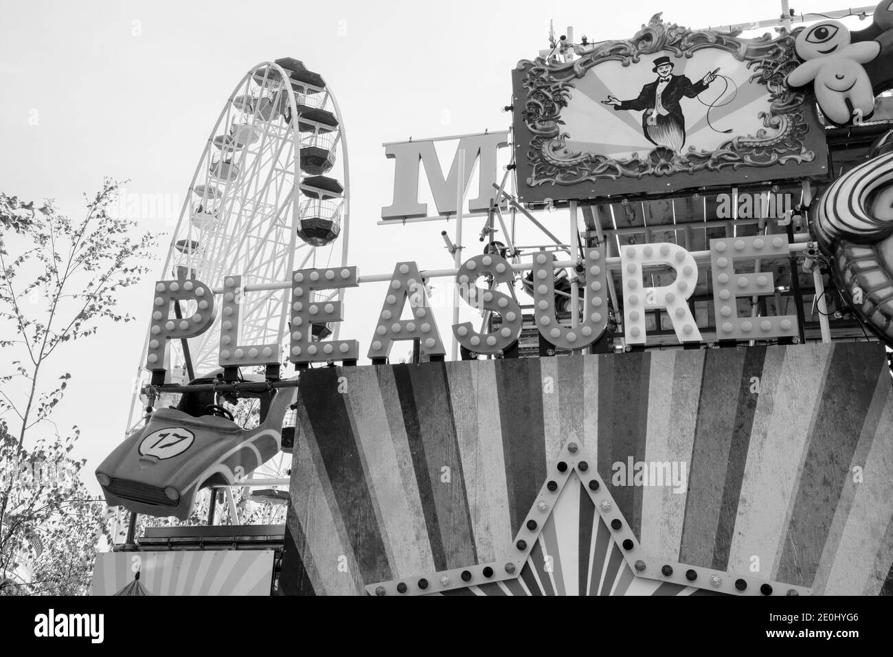 MARGATE, KENT, GROSSBRITANNIEN - 28. AUGUST 2017. Das legendäre Dreamland in Margate mit historischen Fahrten von einer Reihe von britischen Sehenswürdigkeiten. Margate, Kent, Großbritannien, August 28 Stockfoto