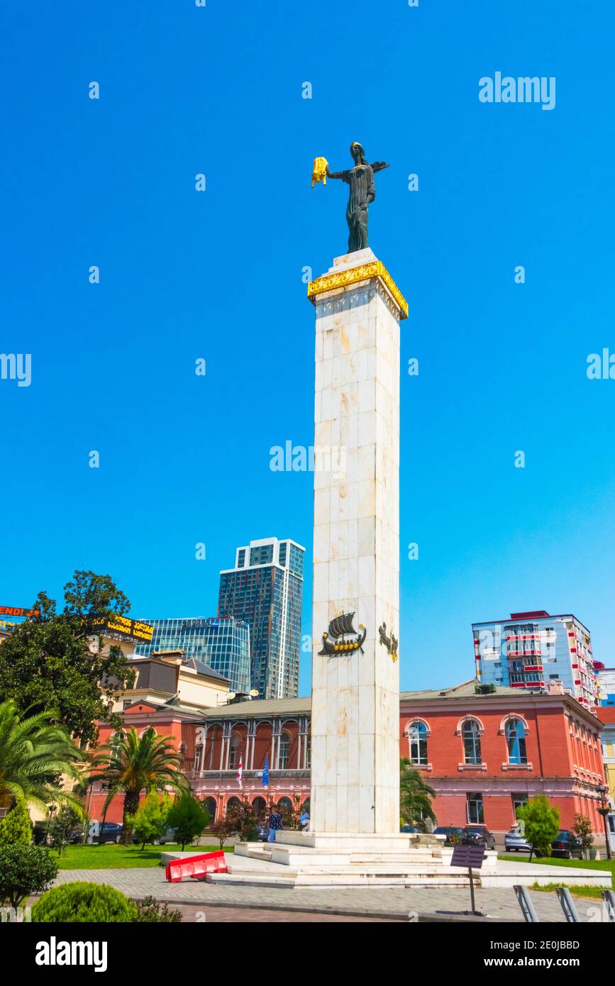 Statue von Medea mit goldenem Vlies auf dem Europarat, Batumi, Georgien Stockfoto