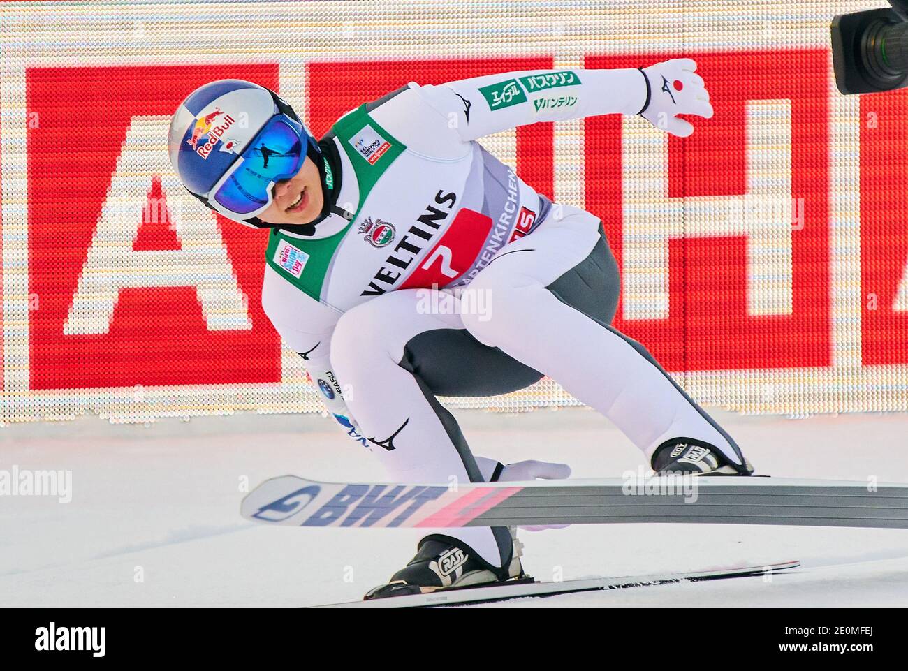 Ryoyu KOBAYASHI, JPN in Aktion beim Vierschanzentournee Skisprung im Olympiastadion, große Olympiaschanze in Garmisch-Partenkirchen, Bayern, Deutschland, 01. Januar 2021. © Peter Schatz / Alamy Live News Stockfoto