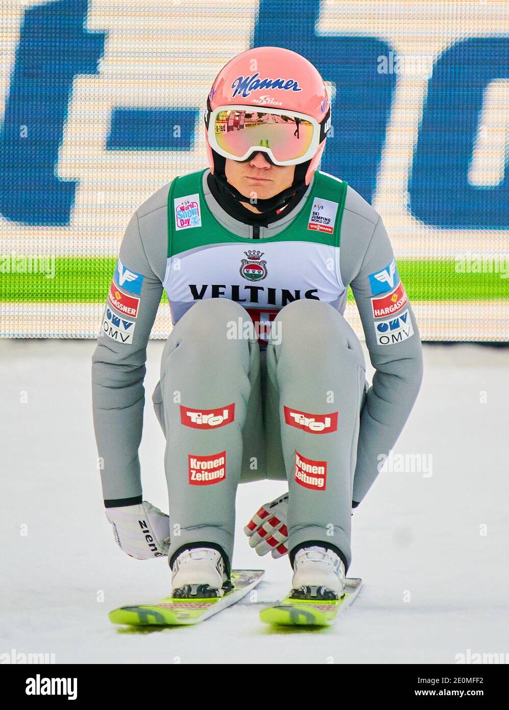 Daniel HUBER, AUT im Einsatz beim Vierschanzentournee Skisprung im Olympiastadion, große Olympiaschanze in Garmisch-Partenkirchen, Bayern, Deutschland, 01. Januar 2021. © Peter Schatz / Alamy Live News Stockfoto