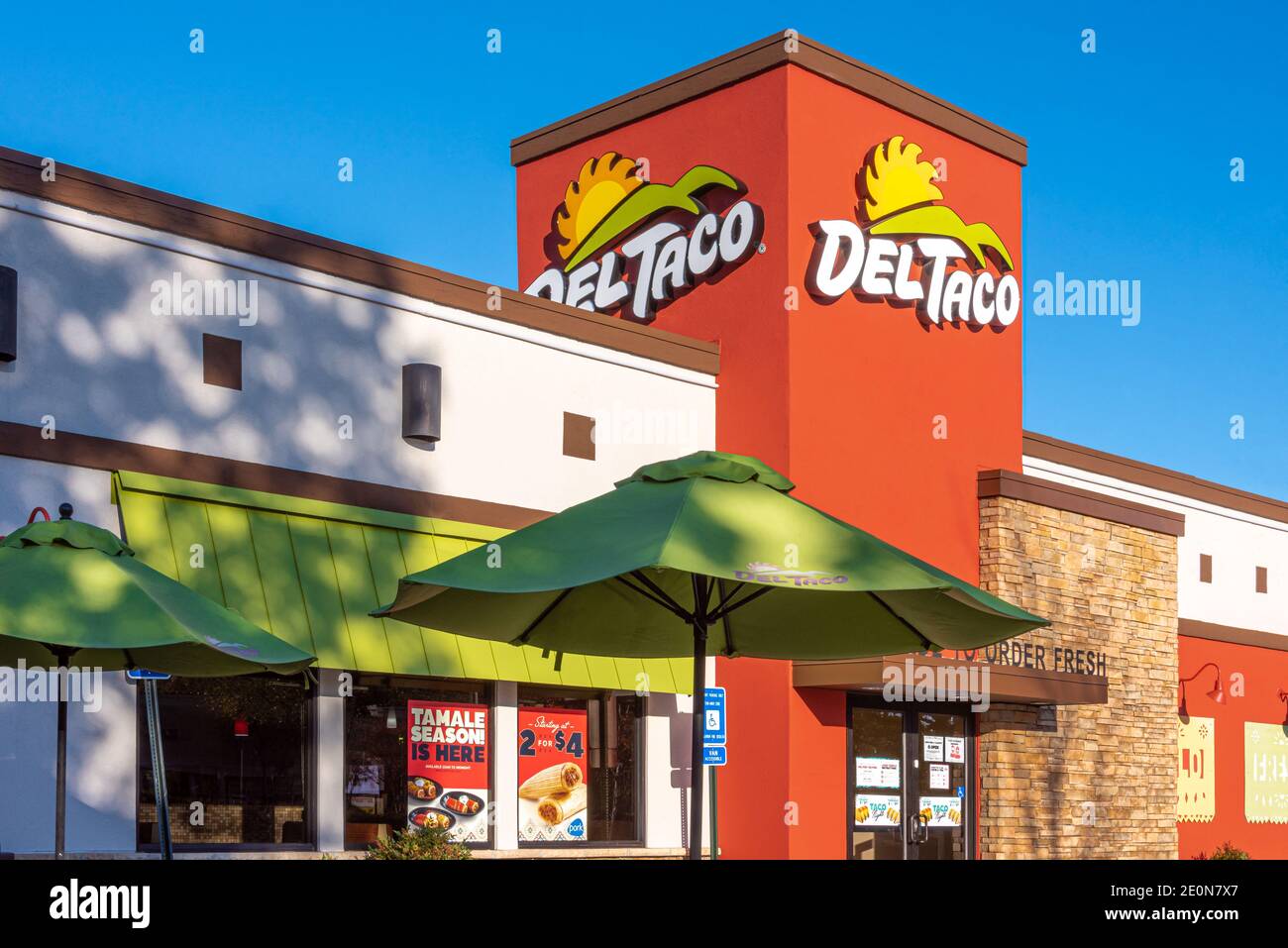 Del Taco Mexikanisch-amerikanisches Fast-Food-Restaurant in Snellville (Metro Atlanta), Georgia. (USA) Stockfoto