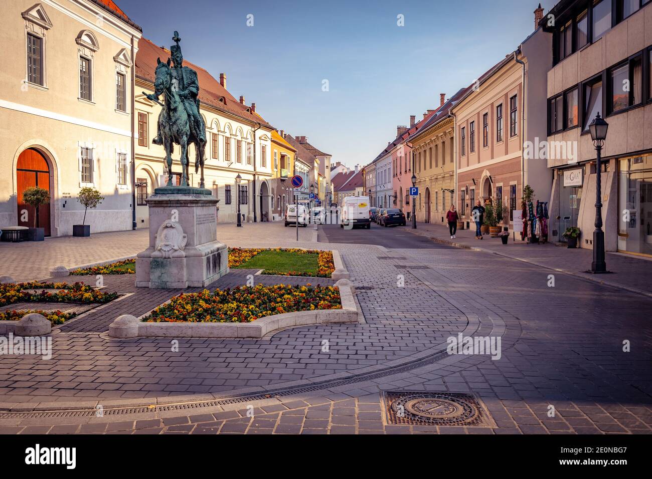 Budapest, Ungarn - Hadik Adras Statue im historischen Budaviertel Stockfoto