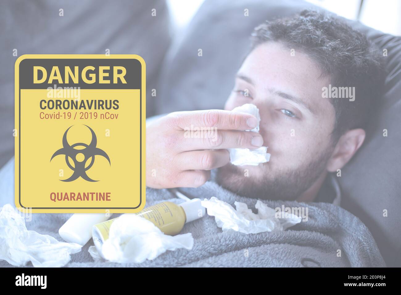 Mann mit Coronavirus Covid-19 wird zu Hause eingesperrt Stockfoto
