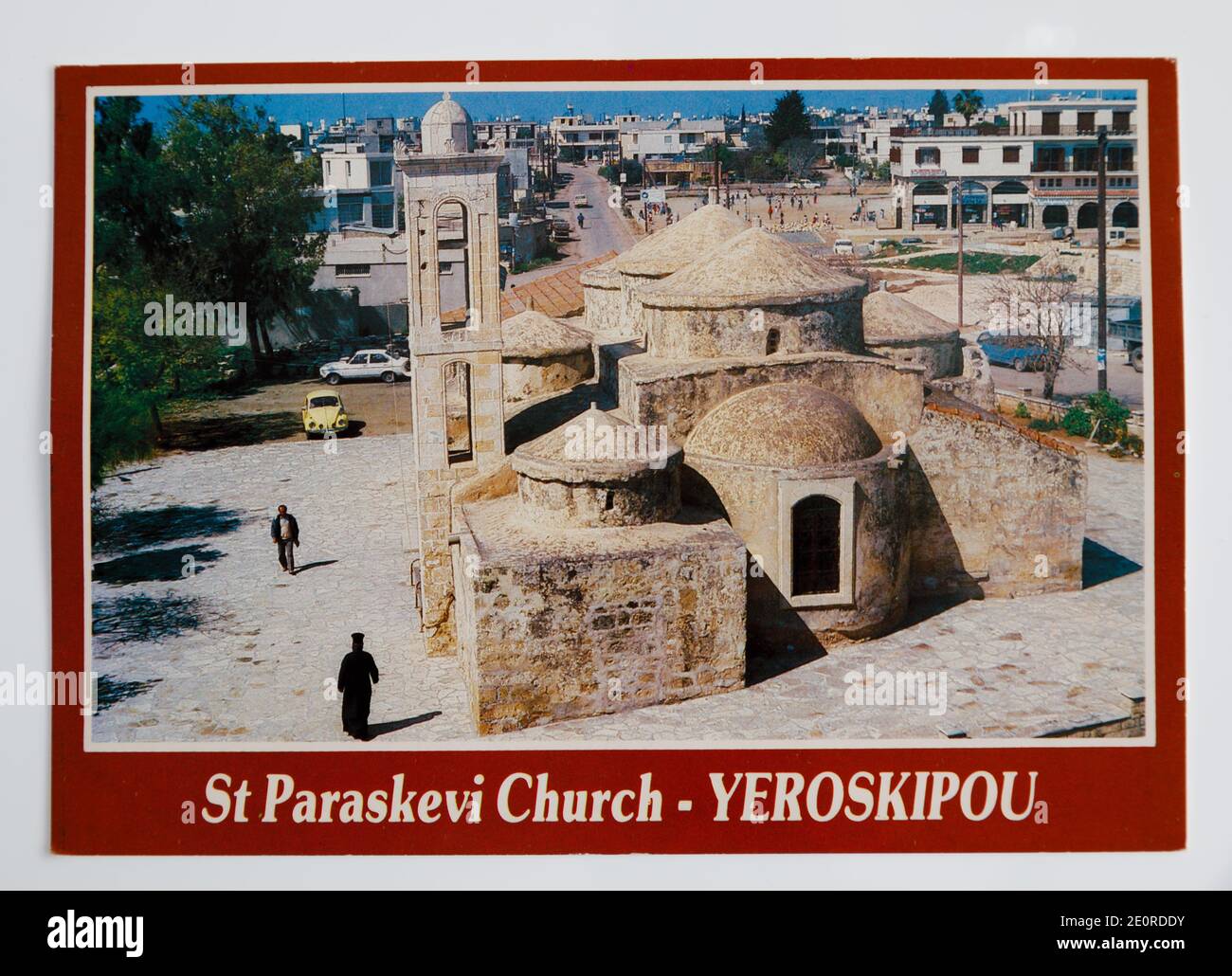 Alte farbige Postkarte der St. Paraskevi Kirche, Yeroskipou, Zypern. Stockfoto