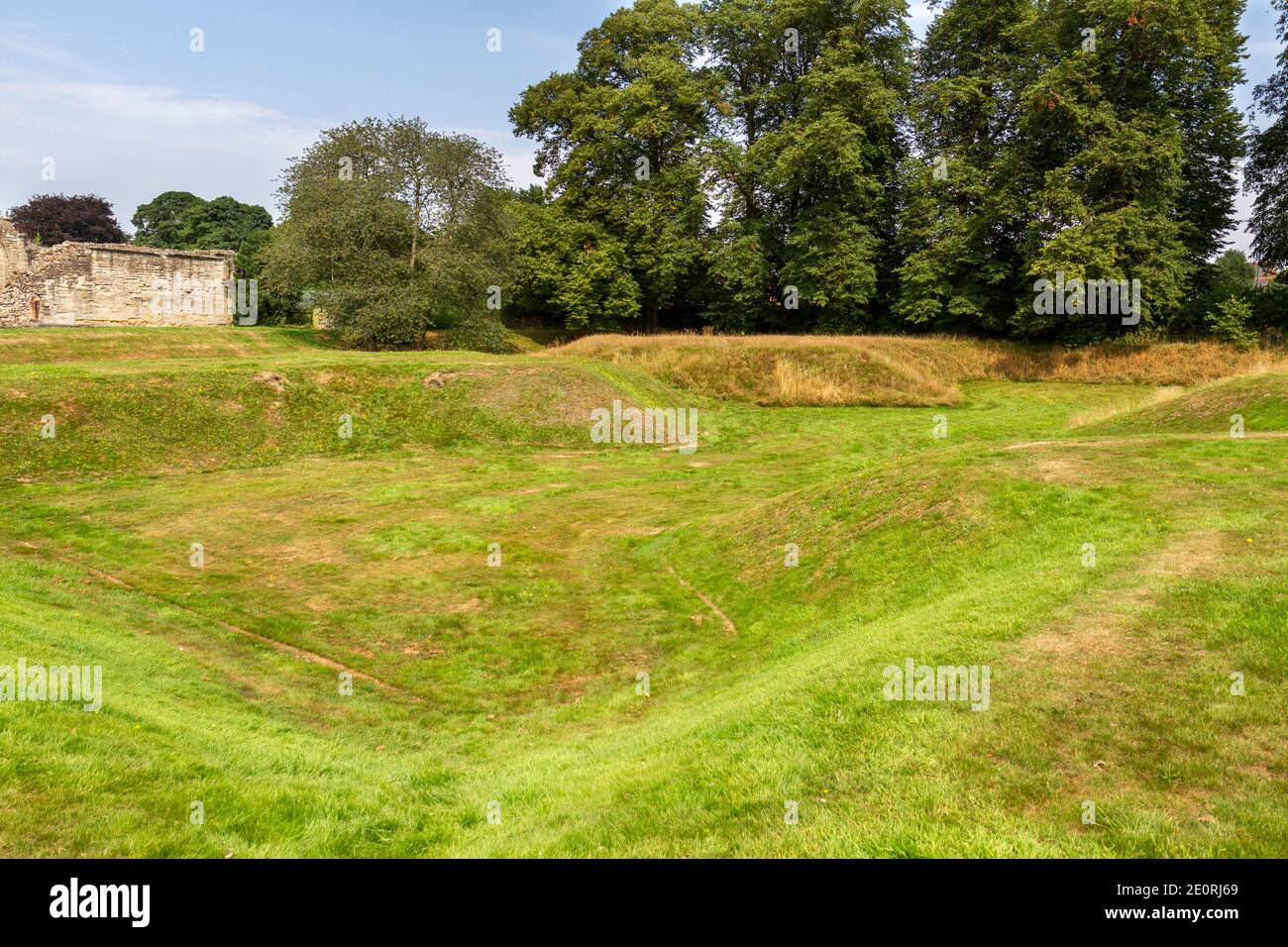 Teil der versunkenen Gärten auf dem Gelände von Ashby de la Zouch Castle, Ashby-de-la-Zouch, Leicestershire, England. Stockfoto