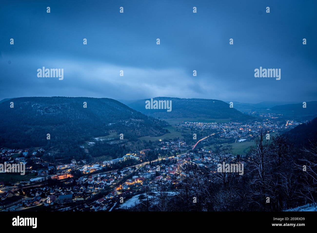 Bad Ditzenbach bei Nacht Stockfoto