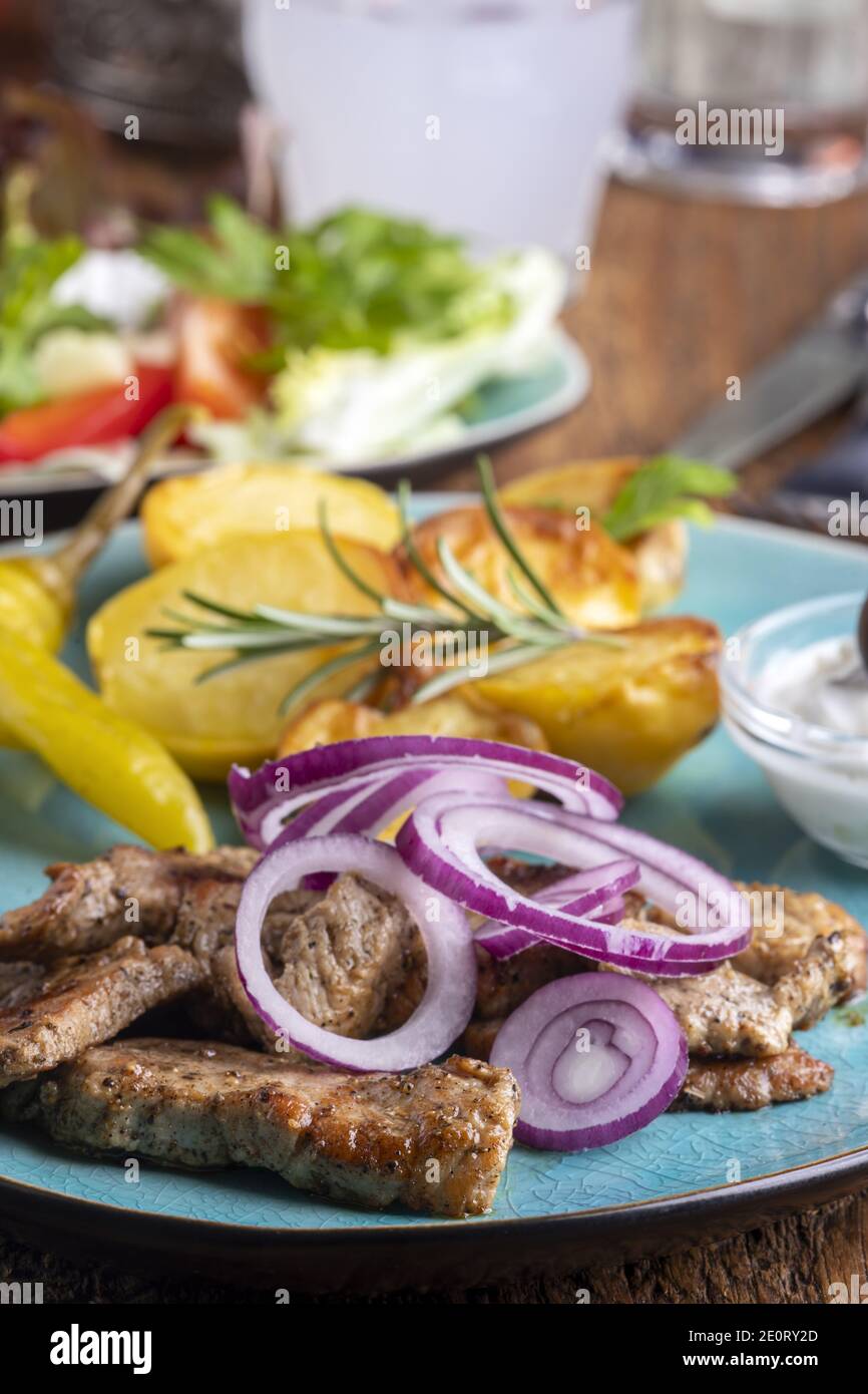 Griechische gyros Fotos und Bildmaterial in hoher Auflösung Alamy