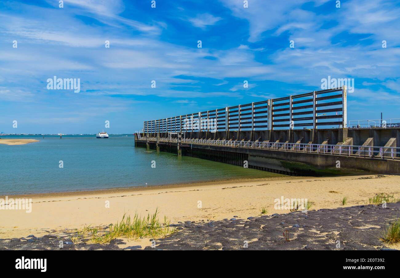 Der Strand von breskens mit Steg, Zeeland, Niederlande Stockfotografie
