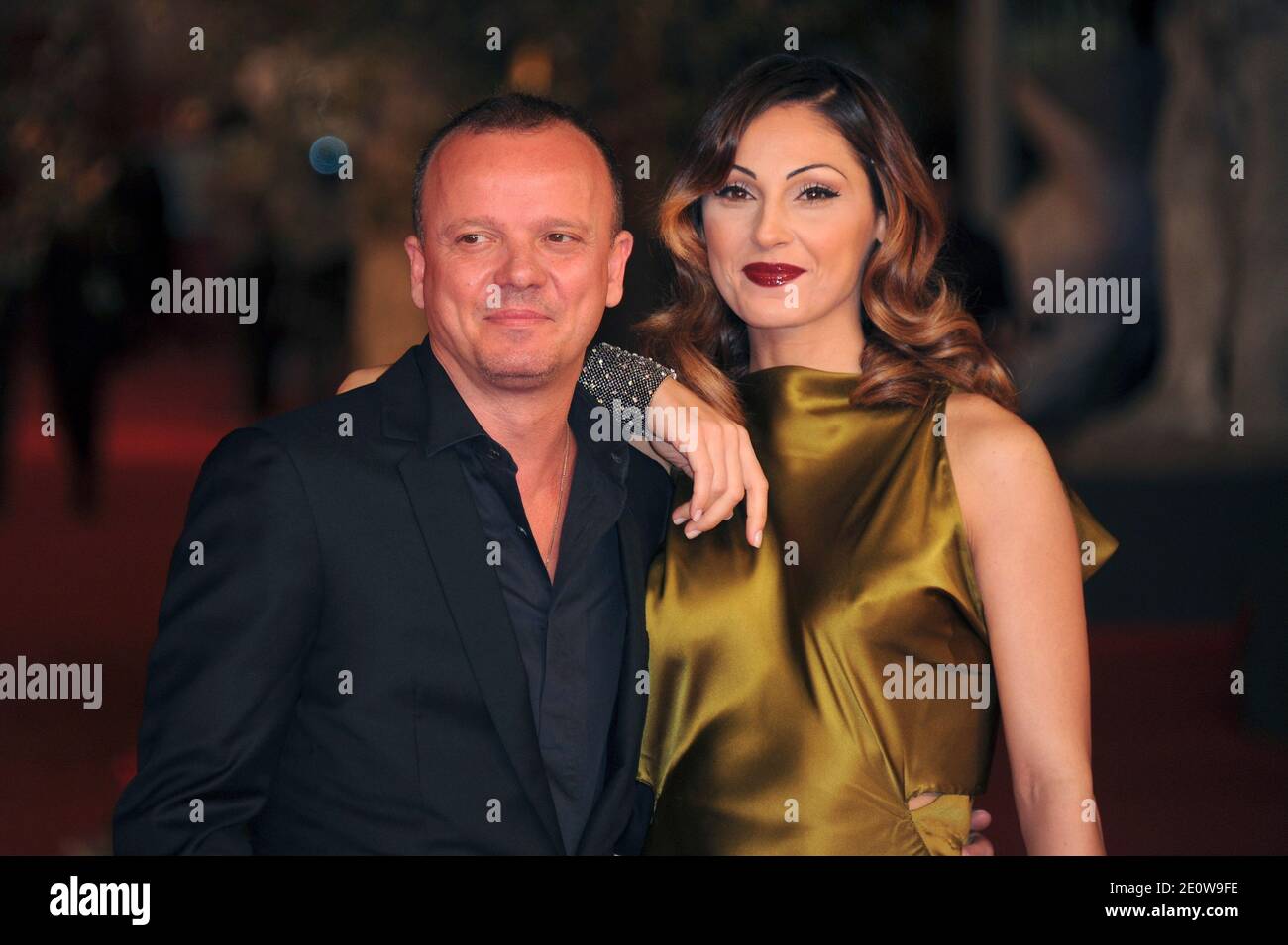 Gigi D'Alessio und Anna Tatangelo bei der Premiere des E La Chiamano Estate im Rahmen des 7. Filmfestivals in Rom am 14. November 2012 im Auditorium Parco della Musica in Rom, Italien. Foto von Aurore Marechal/ABACAPRESS.COM Stockfoto