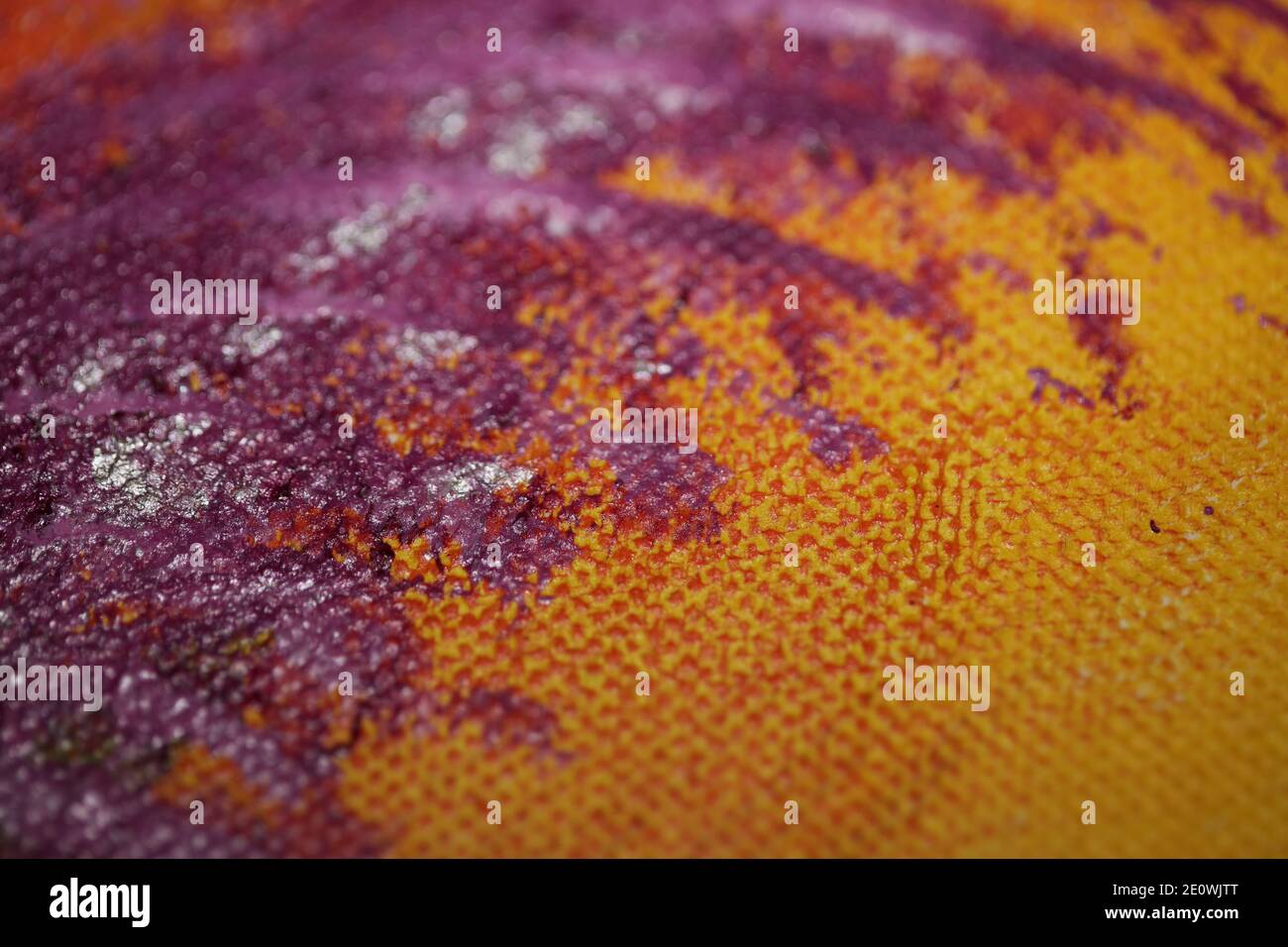 Bunte Acrylfarbe auf Leinwand Kunst Angriff close up moderne hochwertige Drucke. Stockfoto