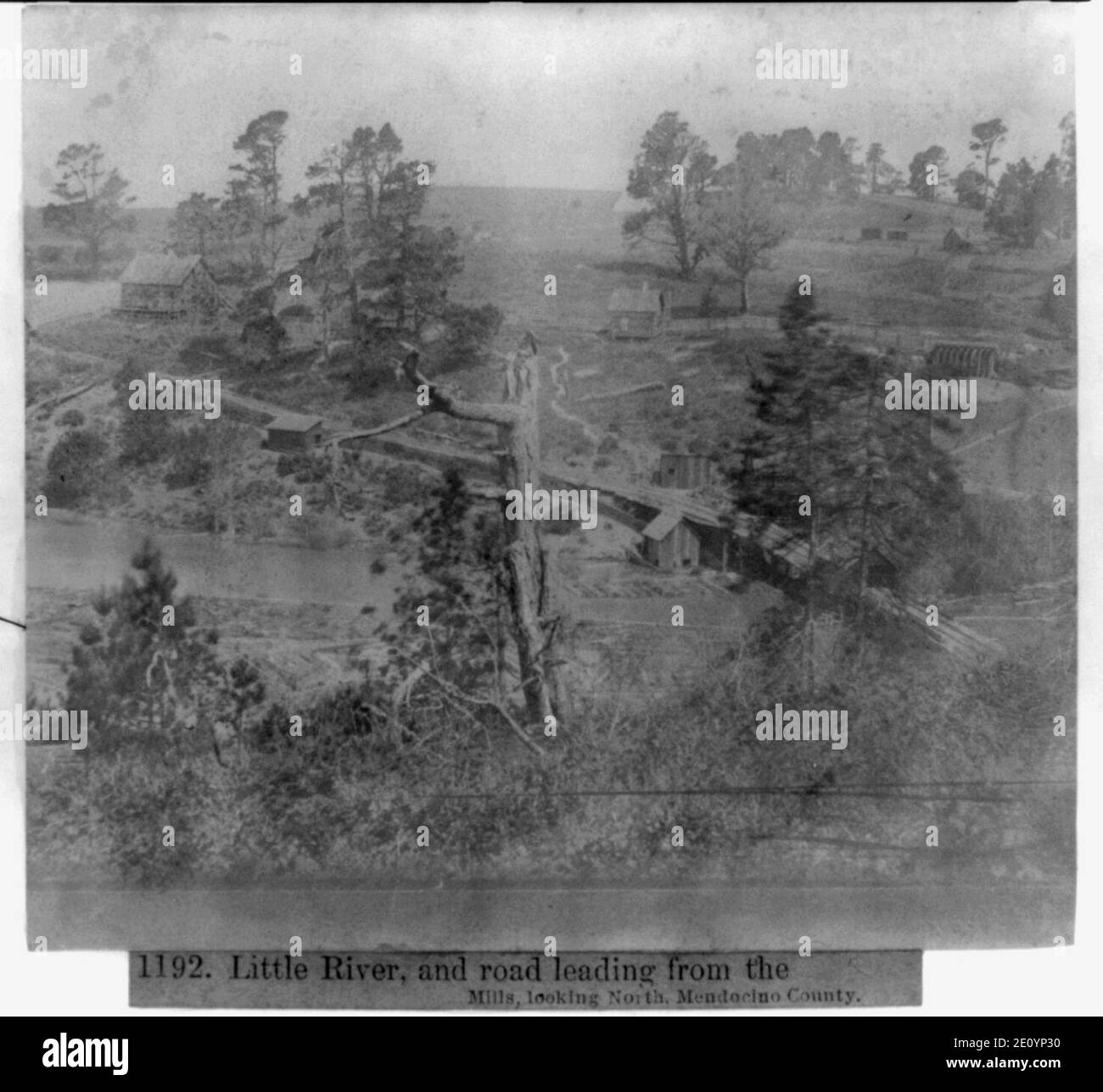 Little River und Straße, die von den Mills, Blick nach Norden, Mendocino County Stockfoto