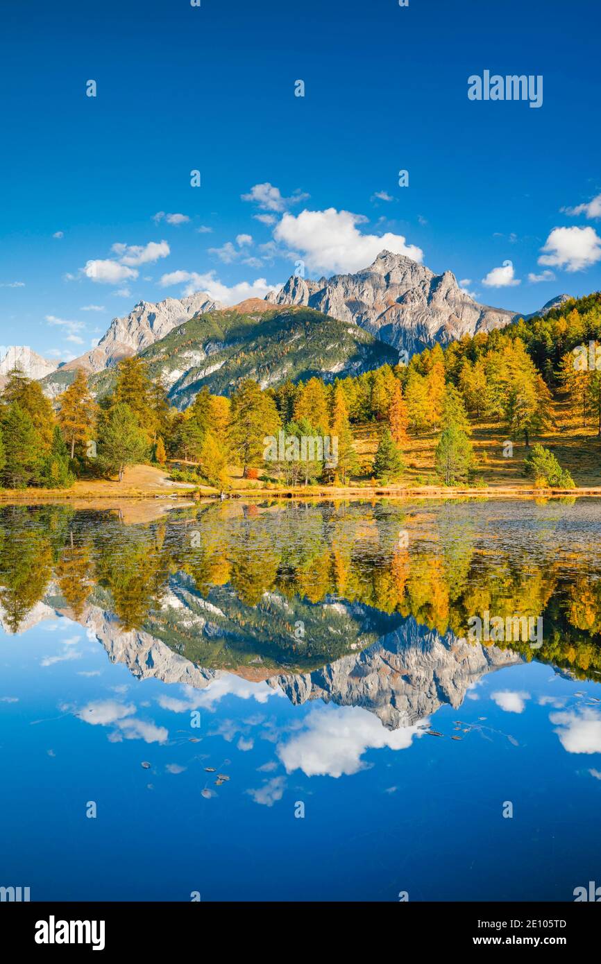 Lai Nair mit Piz Lischana, 3105m und Piz San Jon Dadora, 3048m, Graubünden, Schweiz, Europa Stockfoto