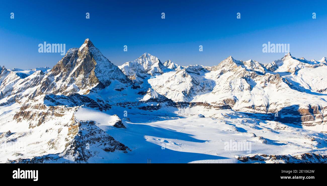 Alpen, Aussicht Klein Matterhorn, Dent d'Herens, 4171 (m), Matterhorn, 4478 m, Dent Blanche, 4357 m, Obergabelhorn, 4063 m, Wallis, Schweiz, Europa Stockfoto
