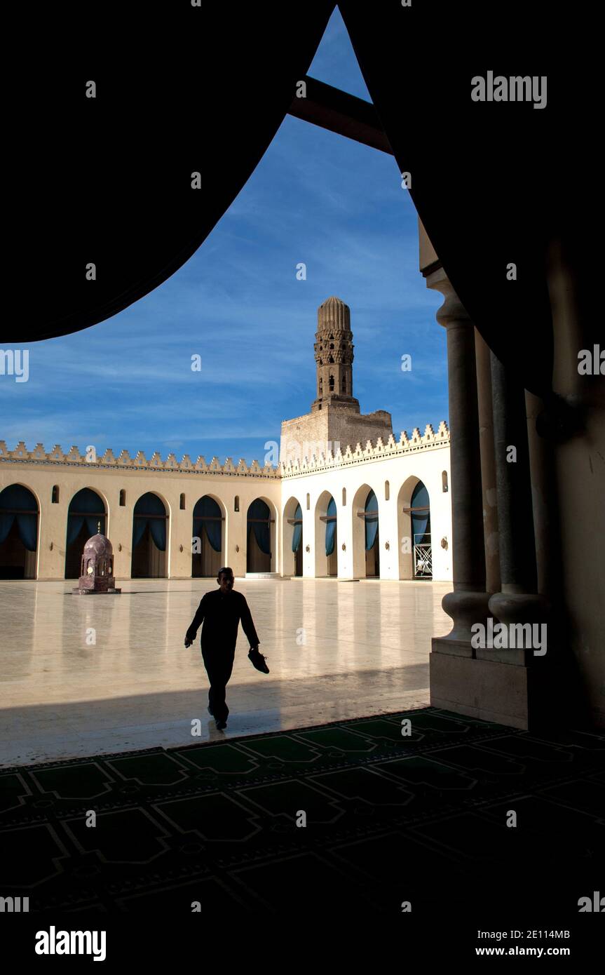 Die Fatimiden-Moschee von Al Hakim bi Amr Allah, islamisches Kairo, Ägypten, Stockfoto