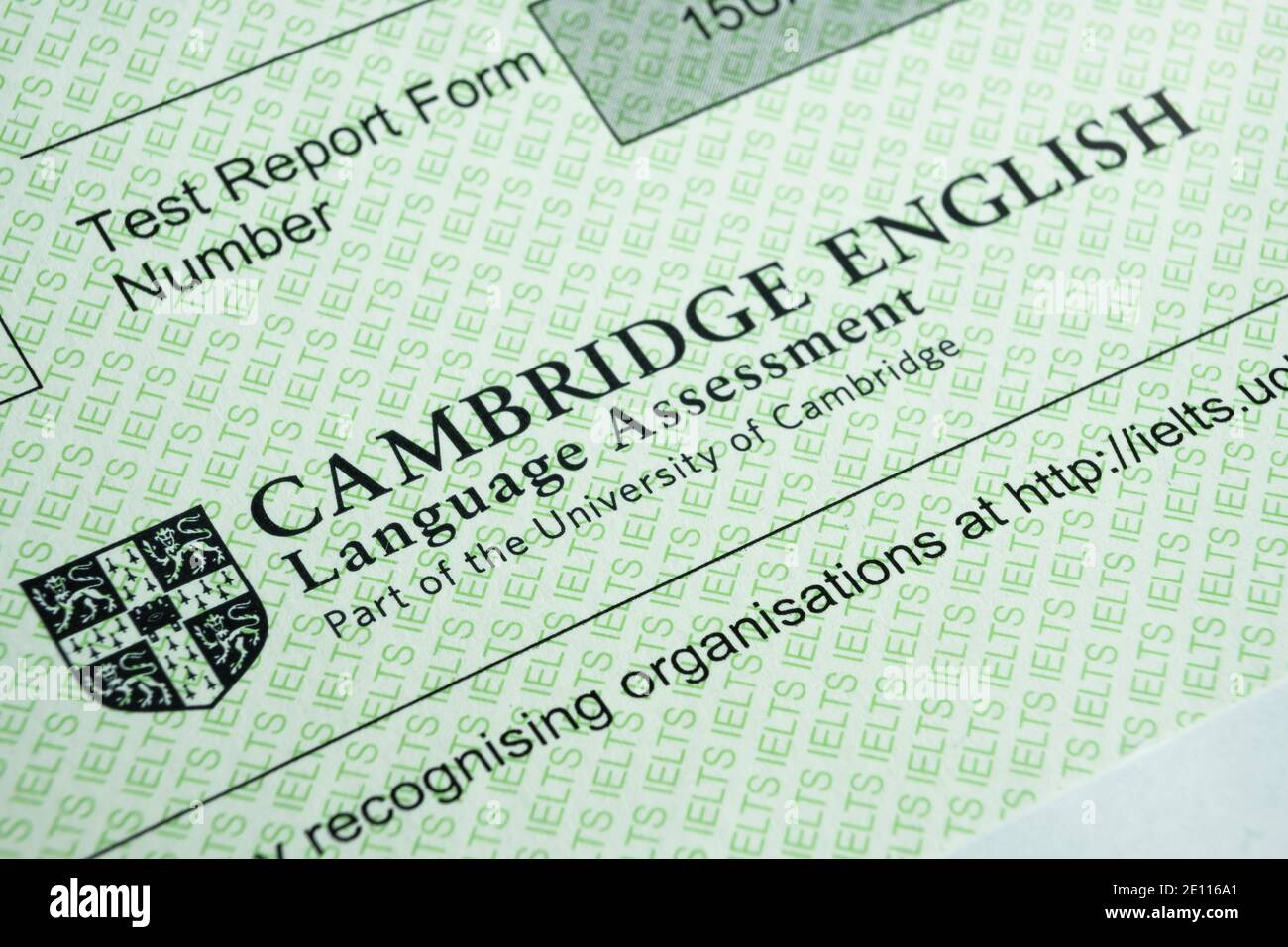 Stafford, Vereinigtes Königreich - 3. Januar 2021: Authentic IELTS Testbericht Formular. Das International English Language Testing System ist ein internationaler STA Stockfoto
