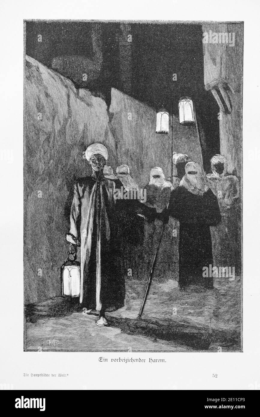 'Ein vorbeizender Harem', ein Mann, der einen Harem führt, der nachts mit Laternen vorbeikommt, Konstantinopel, Türkei, Orient Stockfoto