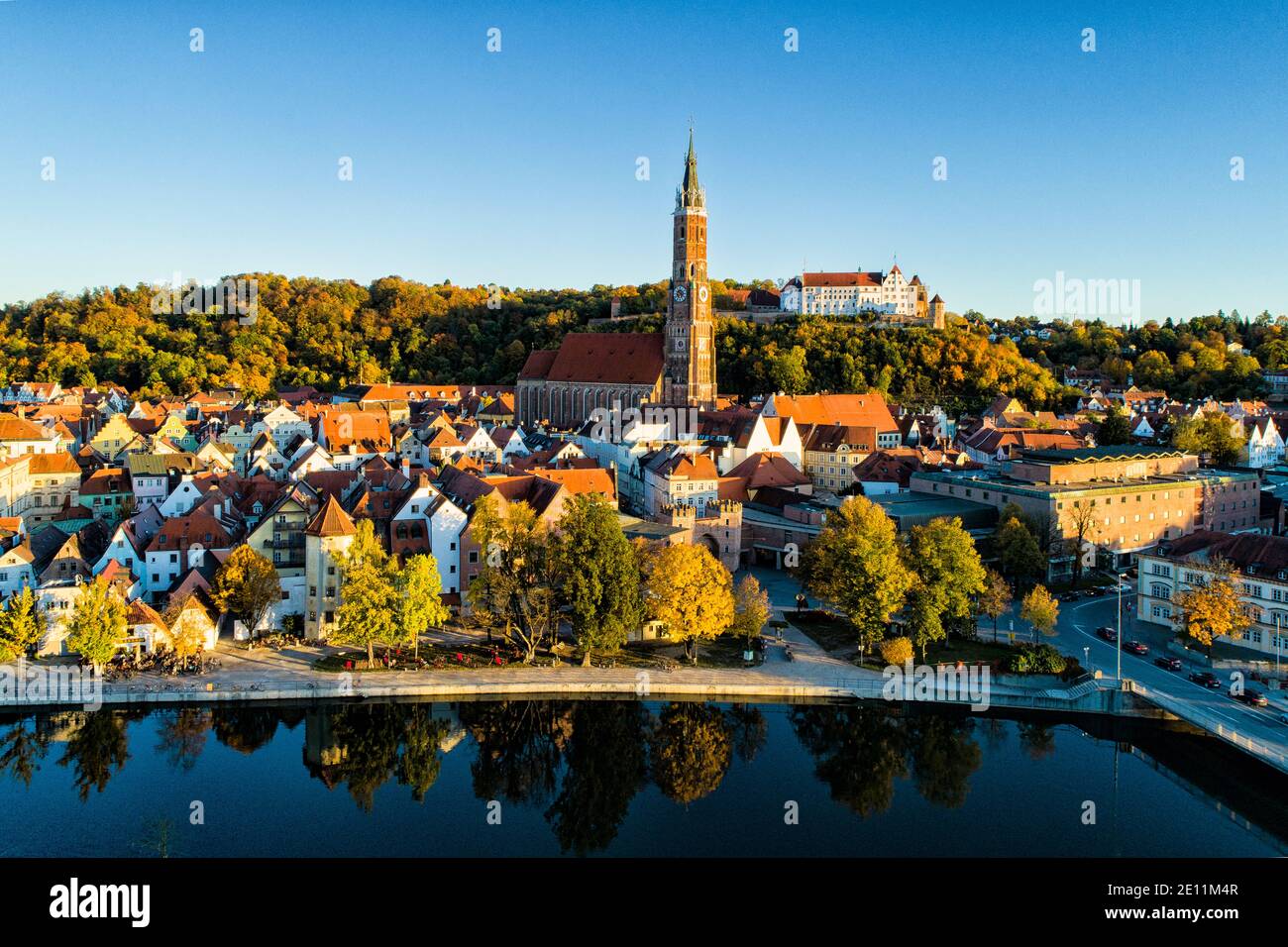 Stadtansicht Landshut, Hauptstadt Niederbayern, Luftansicht Von Drone Stockfoto