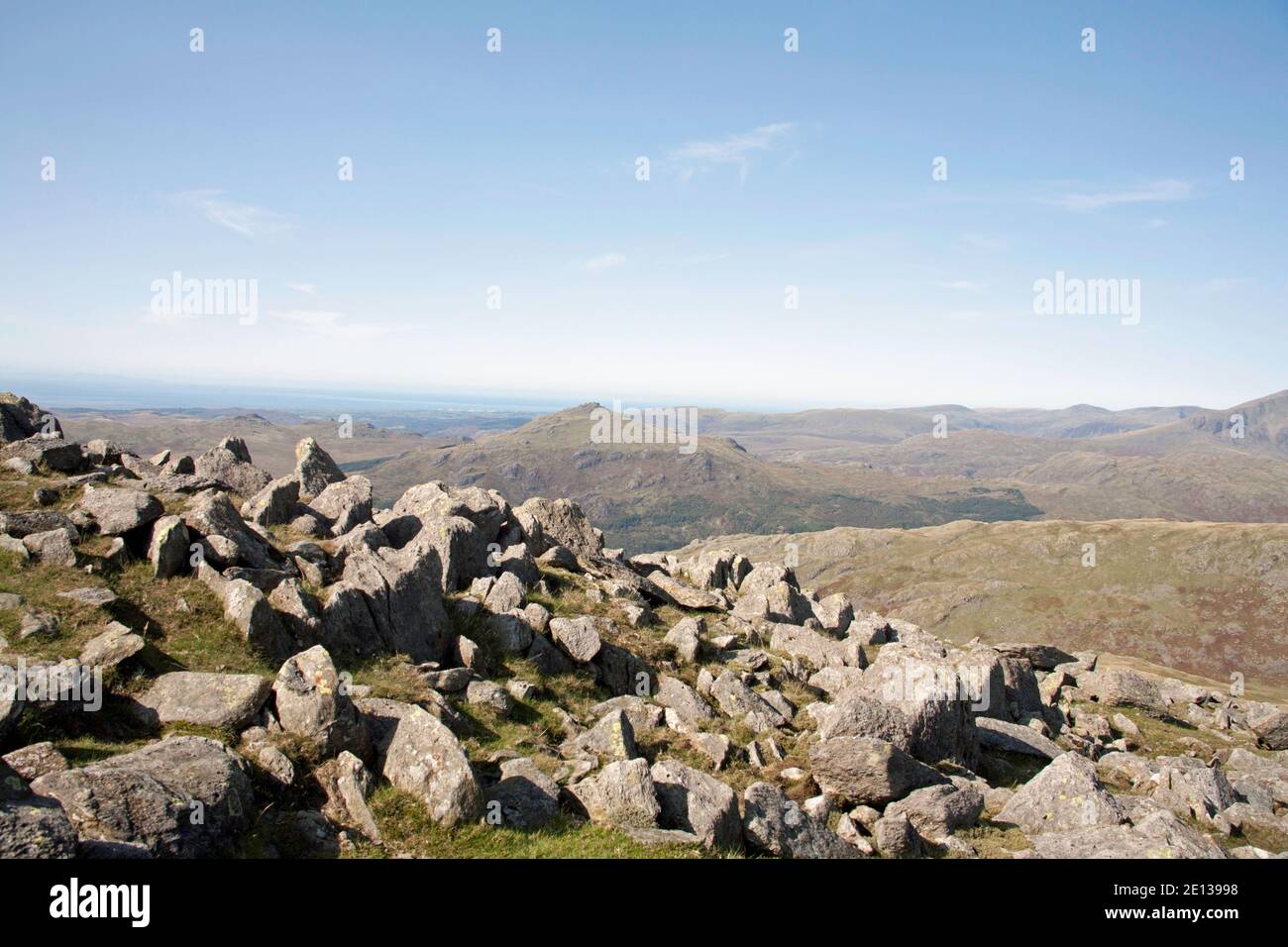 Grauer Bruder vom Dow Crag aus gesehen nahe dem alten Mann Des Coniston Lake District Cumbria England Stockfoto