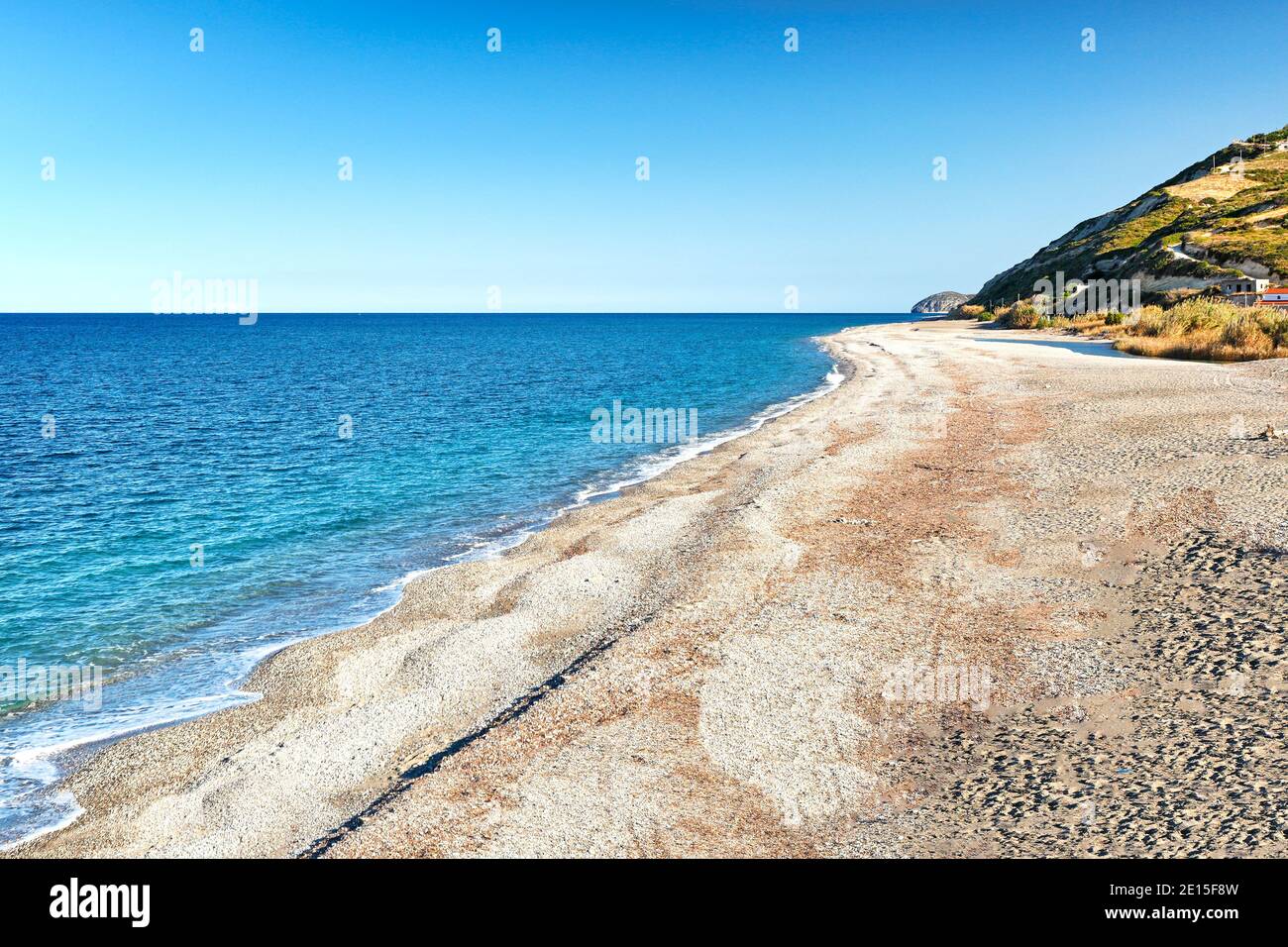 Der Strand Stomio in der Nähe von Kymi in Evia, Griechenland Stockfoto