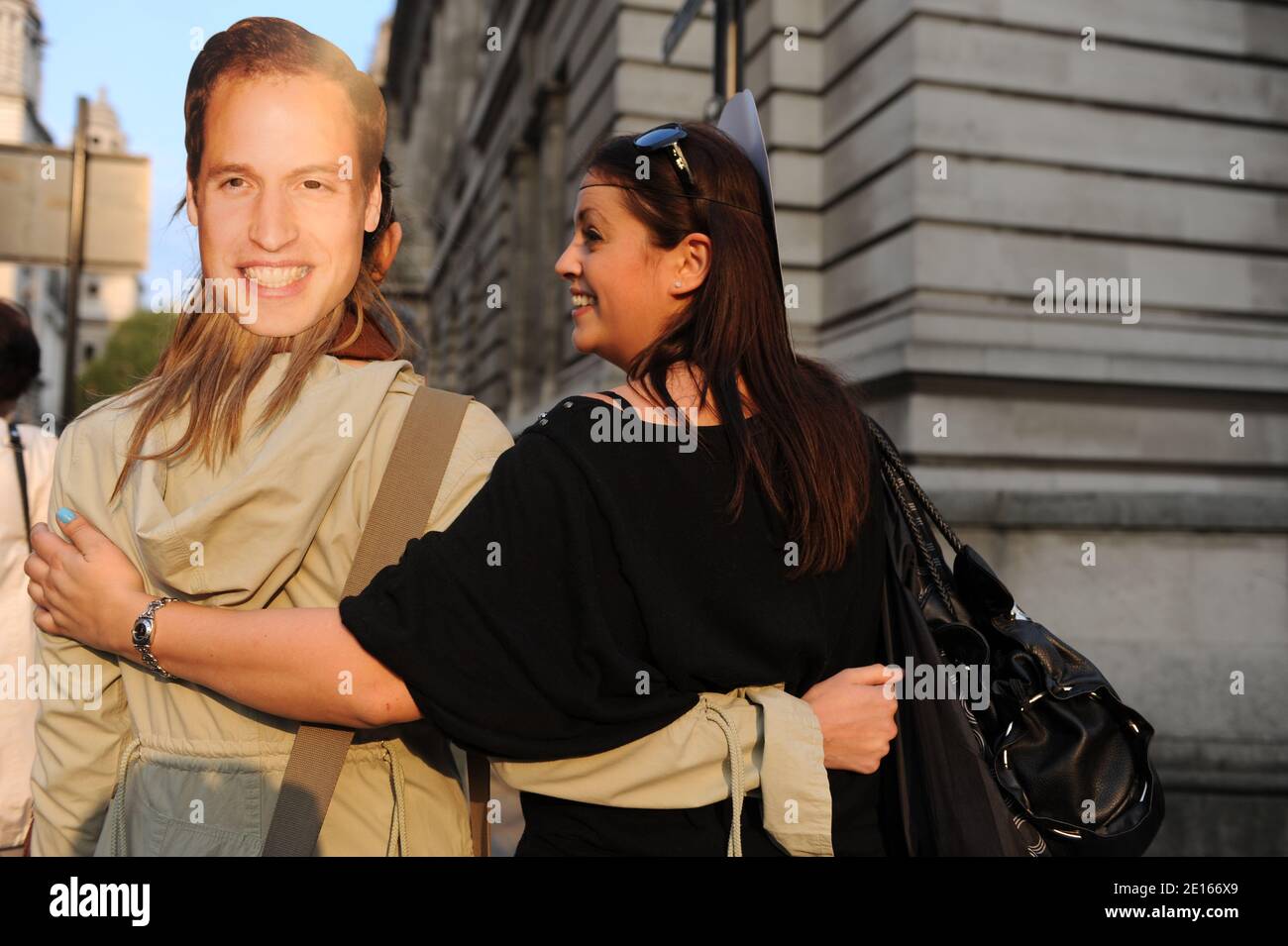 Atmosphäre vor der Westminster Abbey vor der Hochzeit von Prinz William und Kate Middleton, die morgen in London, Großbritannien, am 28. April 2011 stattfinden wird. Foto von Thierry Orban/ABACAPRESS.COM Stockfoto