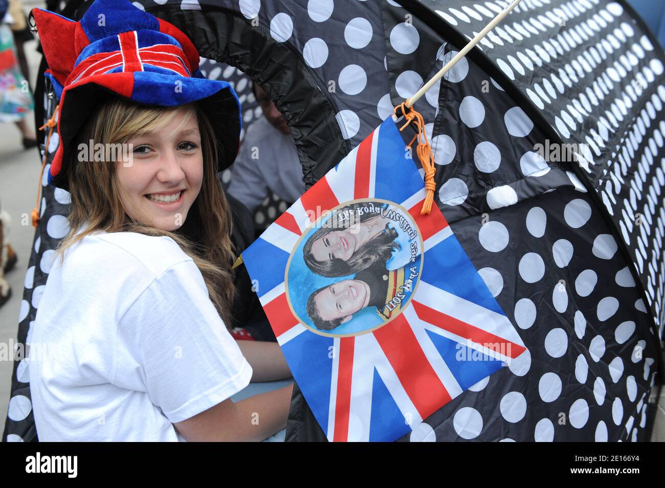 Atmosphäre vor der Westminster Abbey vor der Hochzeit von Prinz William und Kate Middleton, die morgen in London, Großbritannien, am 28. April 2011 stattfinden wird. Foto von Thierry Orban/ABACAPRESS.COM Stockfoto