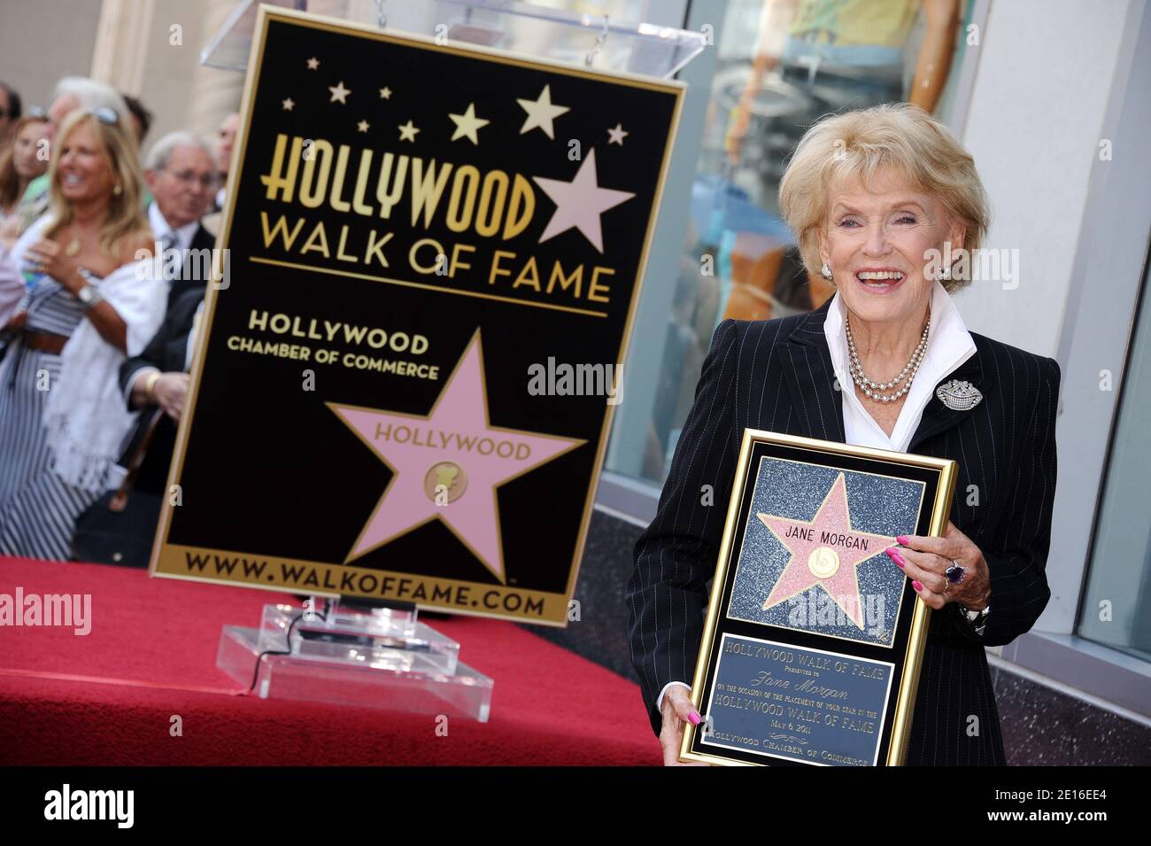 Jane Morgan wird auf dem Hollywood Walk of Fame mit einem Star geehrt. Los Angeles, CA, USA am 6. Mai 2011. Foto von Lionel Hahn/ABACAPRESS.COM Stockfoto