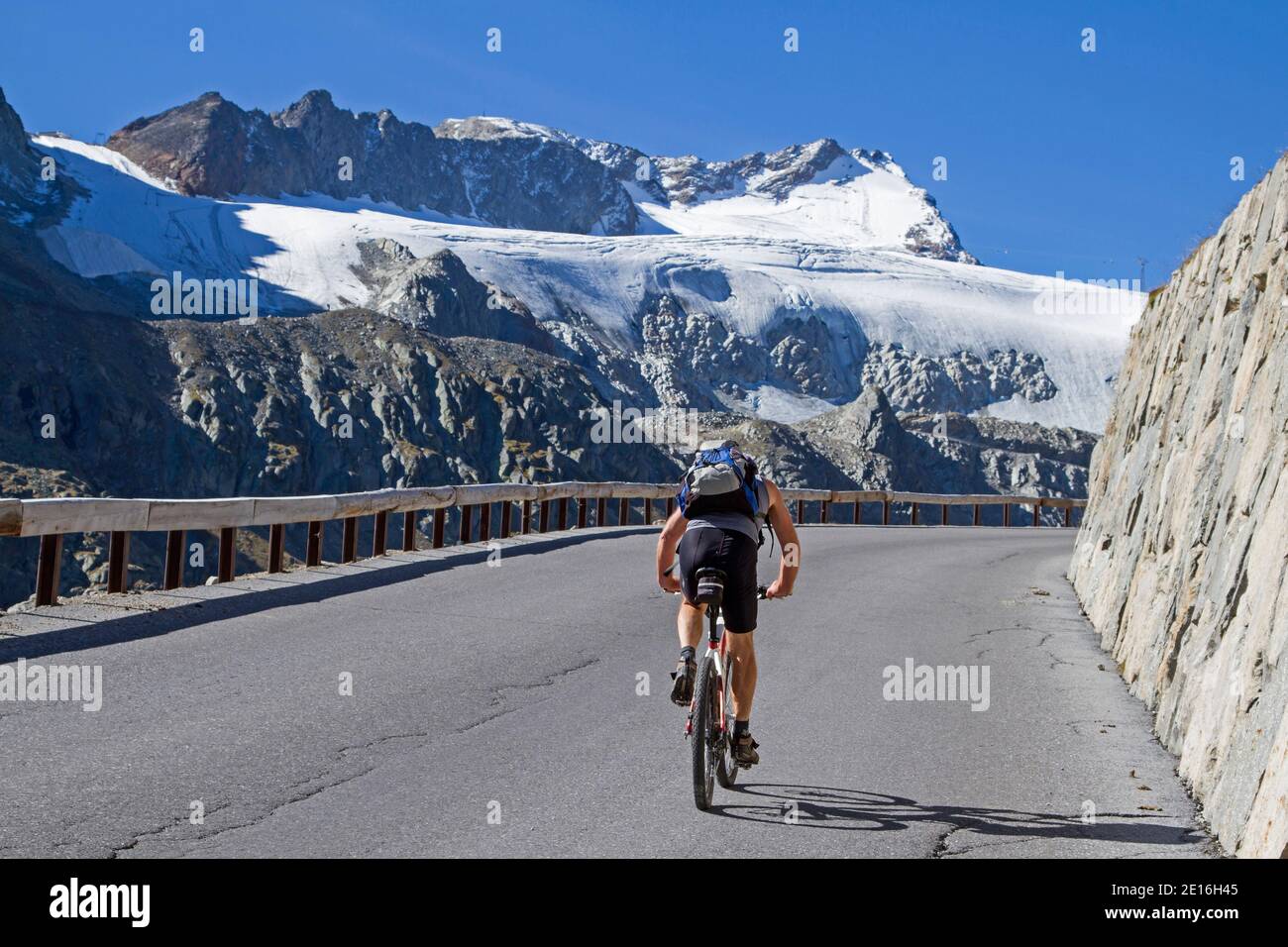 Fahren Sie auf der Ötztaler-Gletscherstraße zum Rettenbachferner Stockfoto