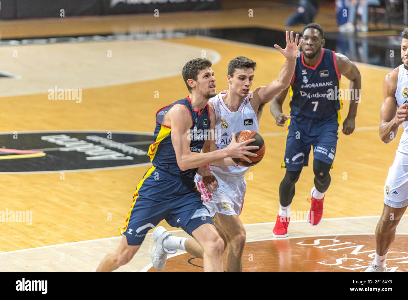 Andorra la Vella, Andorra: 4. Januar 2021: Oriol Pauli in Aktion im Endesa ACB League-Spiel zwischen Mora Banc Andorra gegen Real Madrid im Jahr 2021. Stockfoto