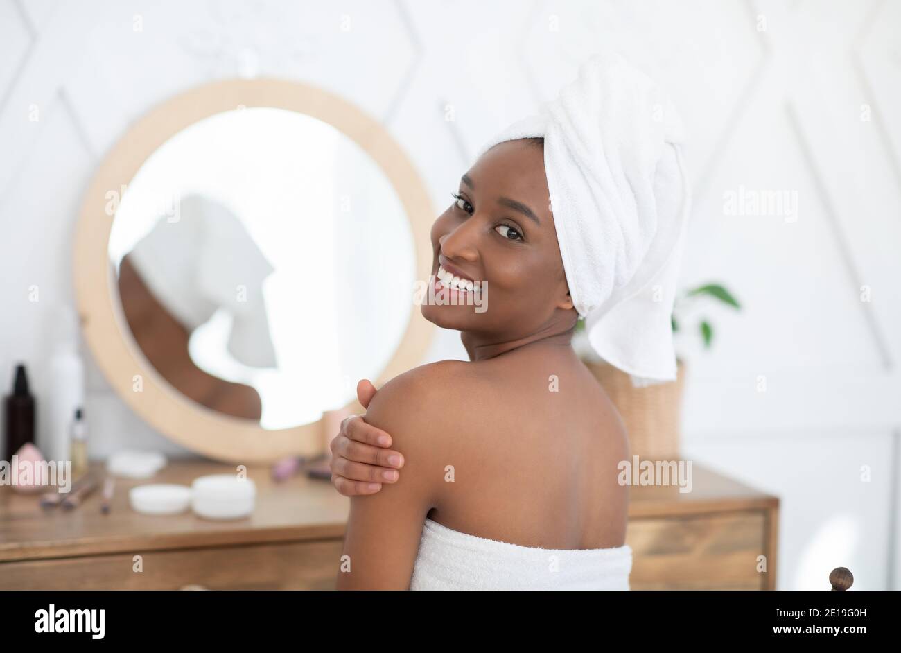 Werbung für gesunde und Beauty-Pflege, Feuchtigkeit trockene Haut und Spa-Behandlung Stockfoto