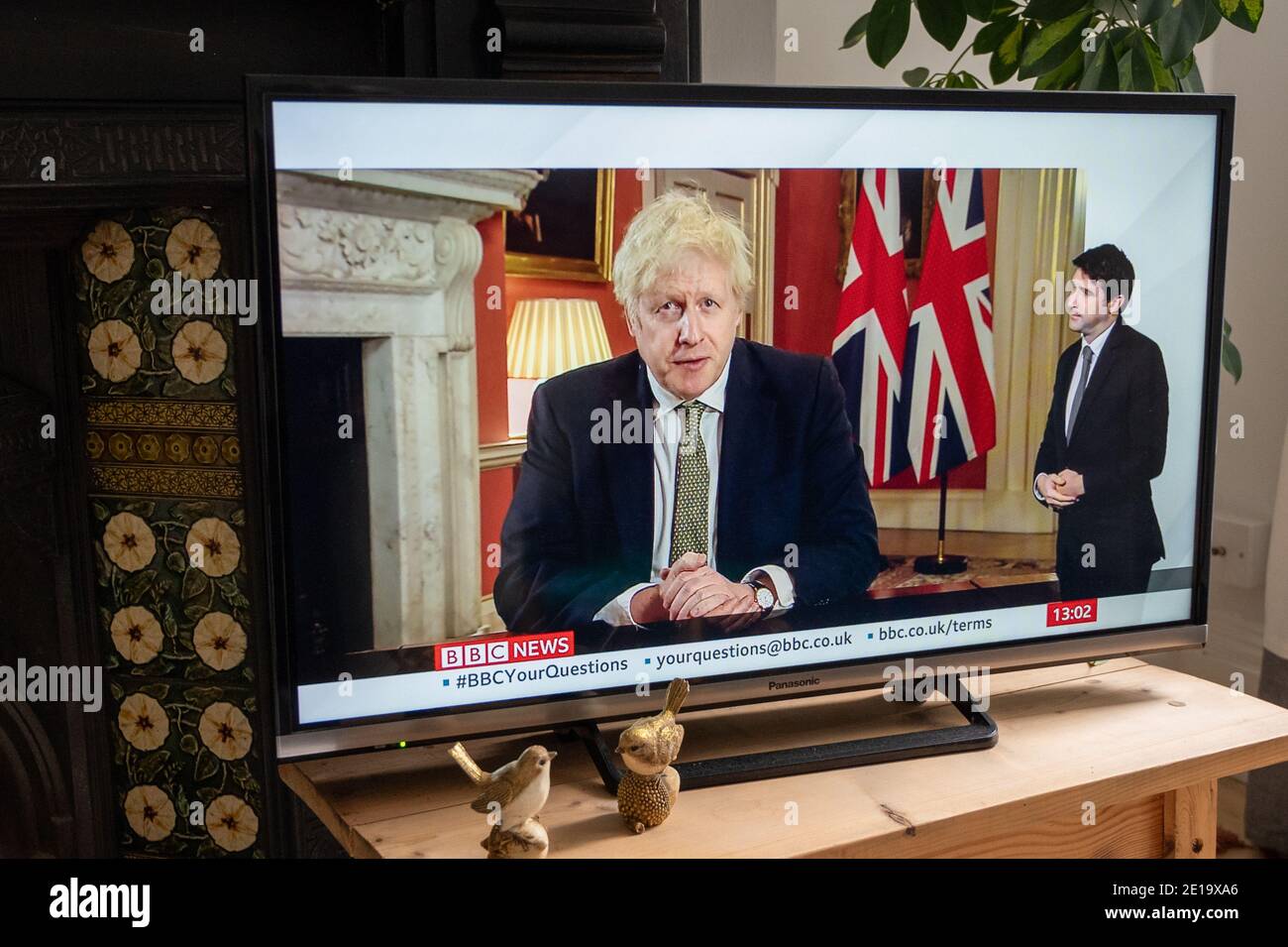 Boris Johnson kündigt die dritte Covid-Sperre auf BBC TV an. Januar 2021 Stockfoto