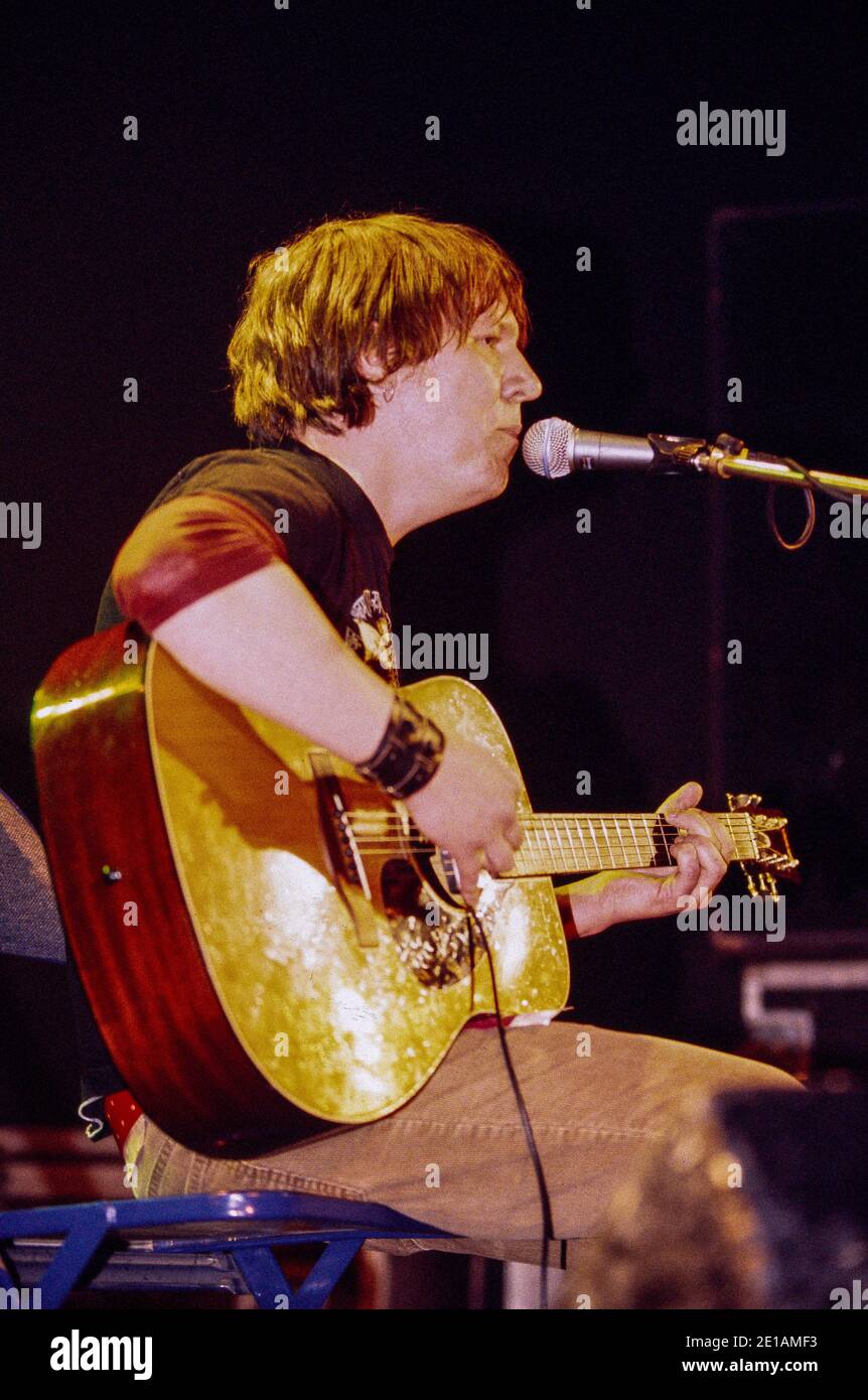 Elliott Smith tritt an der ULU- University of London Union auf, 30. März 2000. London, England, Vereinigtes Königreich. Stockfoto