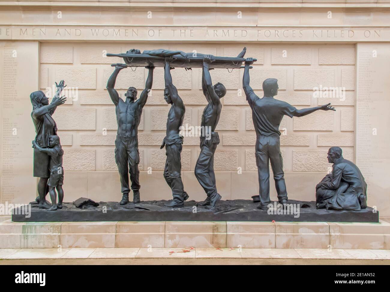 Skulpturen von Ian Rank-Broadley im National Memorial Arboretum Alrewas, Staffordshire, England, Großbritannien Stockfoto
