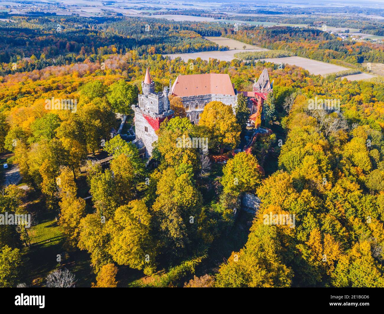 Schloss Grodziec auf dem Hügel. Grodziec, Niederschlesien, Polen
