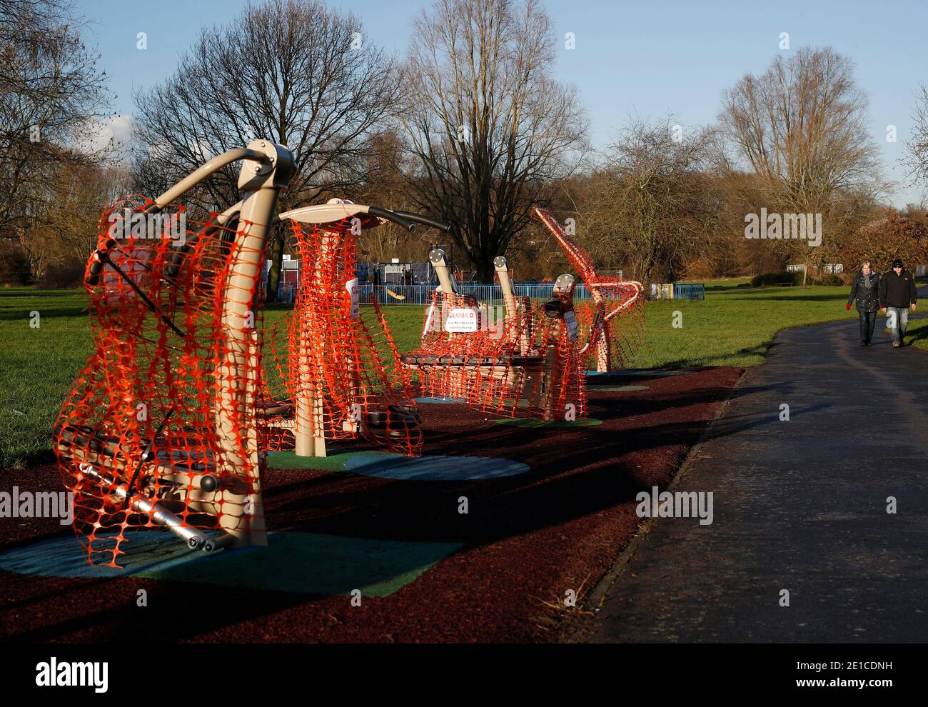 Loughborough, Leicestershire, Großbritannien. Januar 2021. Outdoor-Trainingsgeräte sind während der dritten nationalen Covid-19-Sperre gesperrt. Credit Darren Staples/Alamy Live News. Stockfoto