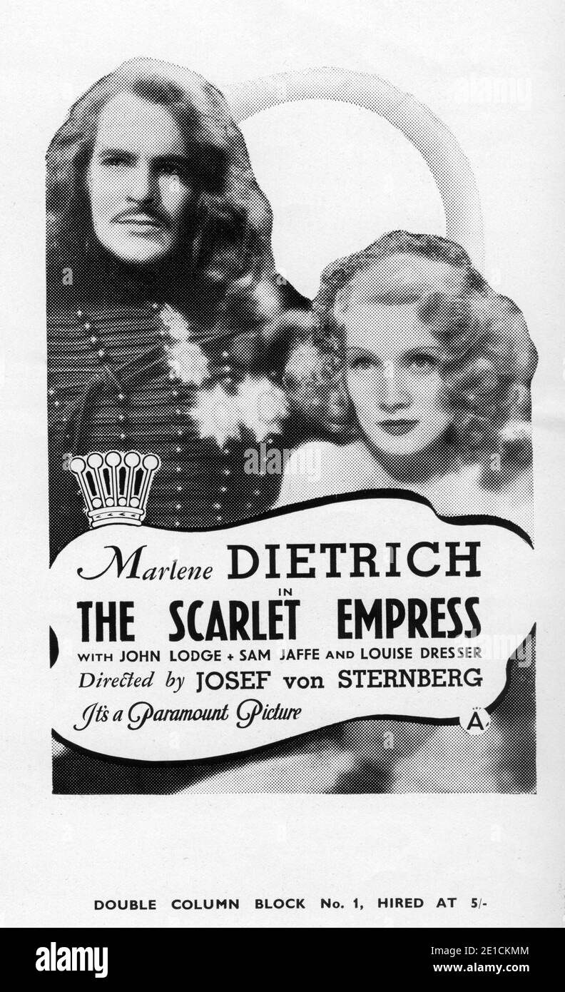 MARLENE DIETRICH als Katharina die Große von Russland und JOHN LODGE im SCHARLACHROTEN KAISERIN Regisseur Josef von Sternberg 1934 Paramount Pictures Stockfoto