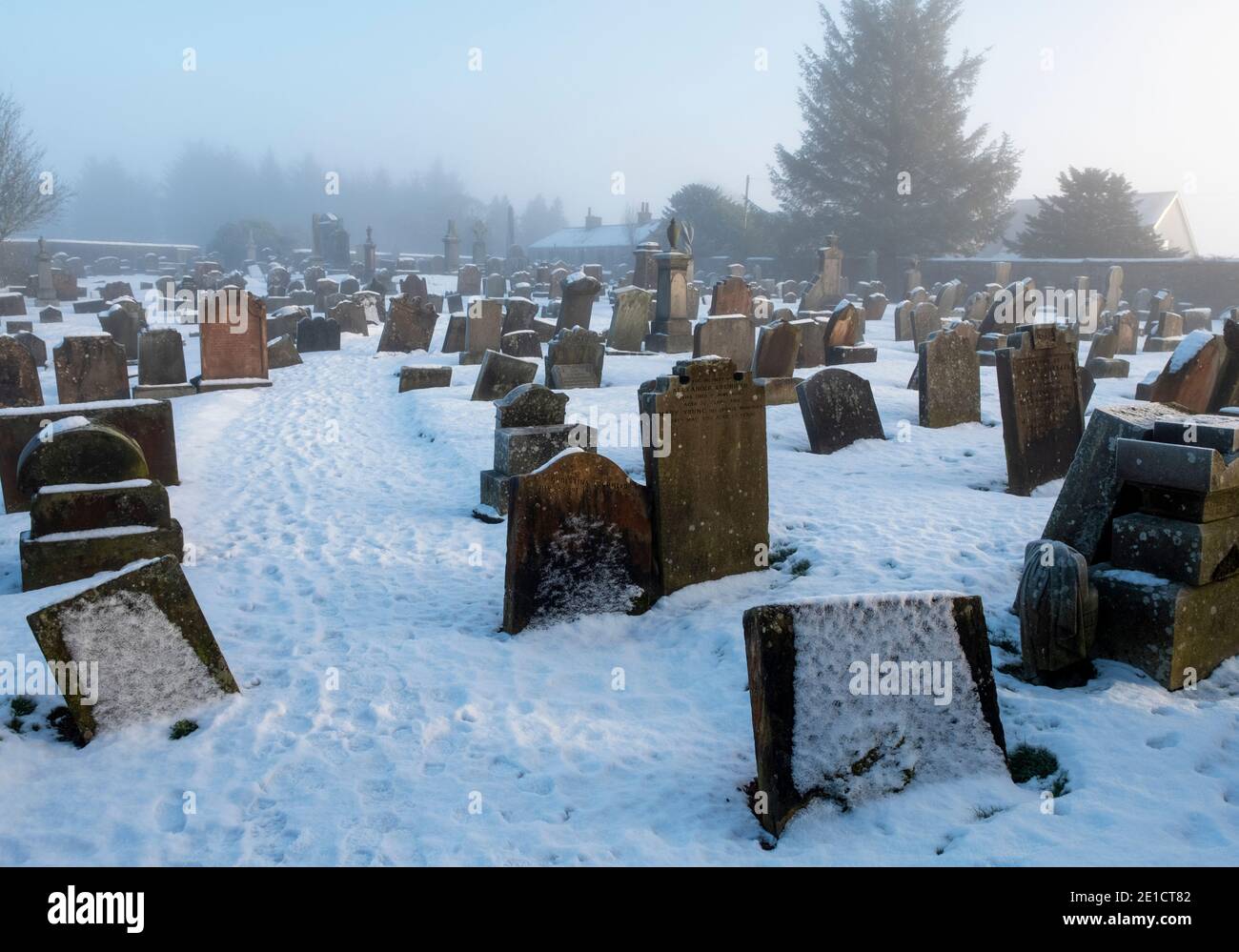 Kirk 'o Shotts Parish Church Friedhof, Salsburgh, North Lanarkshire, Schottland. Stockfoto