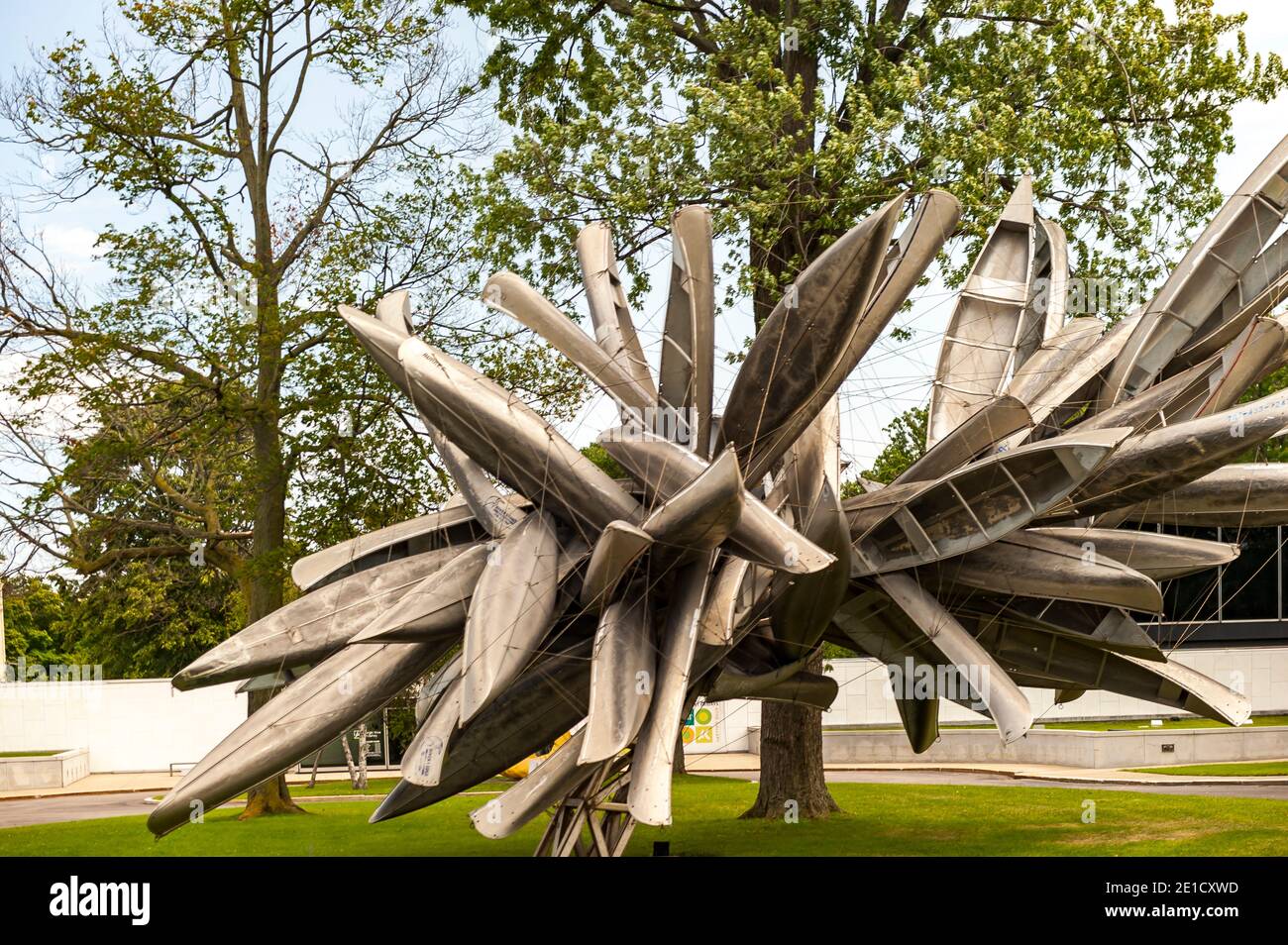 Monochrom für Pariser Skulptur, Buffalo, New York, USA Stockfoto