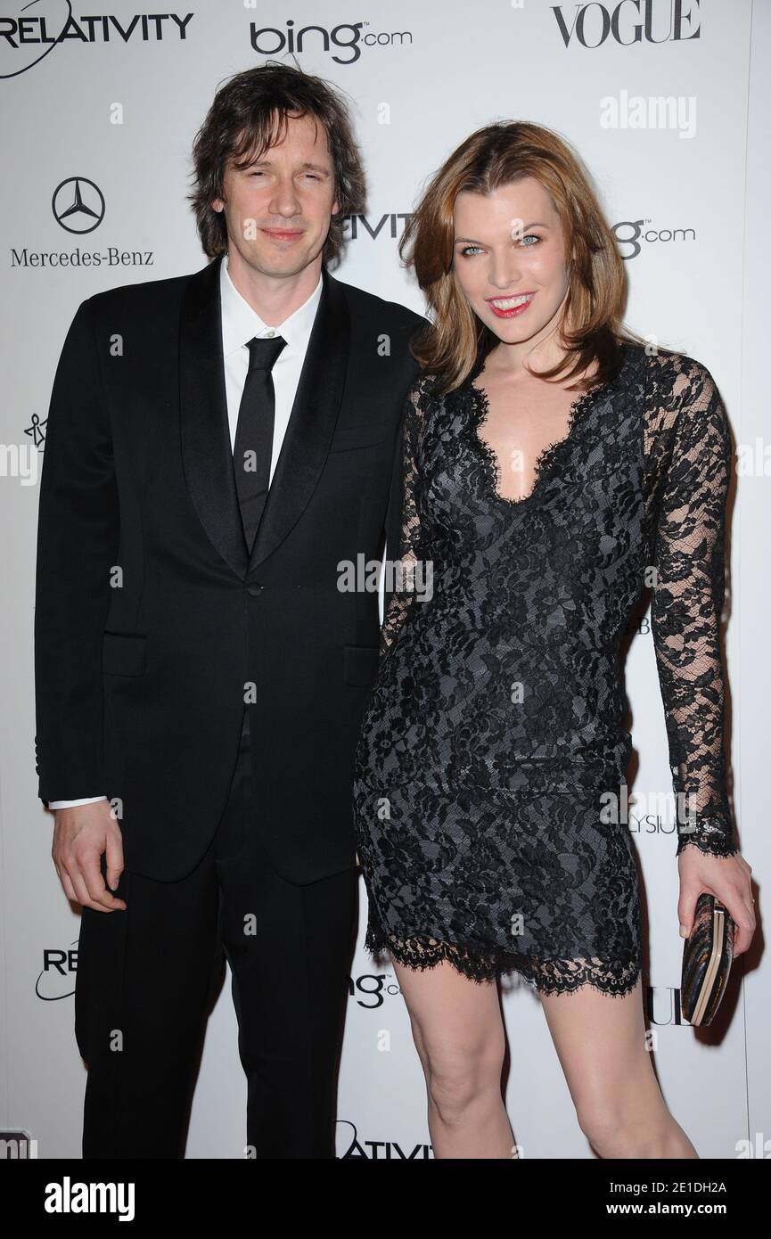 Paul W. S. Anderson und Milla Jovovich nehmen an der Art of Elysium 'Heaven' Gala 2011 im California Science Center in Los Angeles, Kalifornien, am 15. Januar 2011 Teil. Foto von Lionel Hahn/AbacaUsa.com Stockfoto