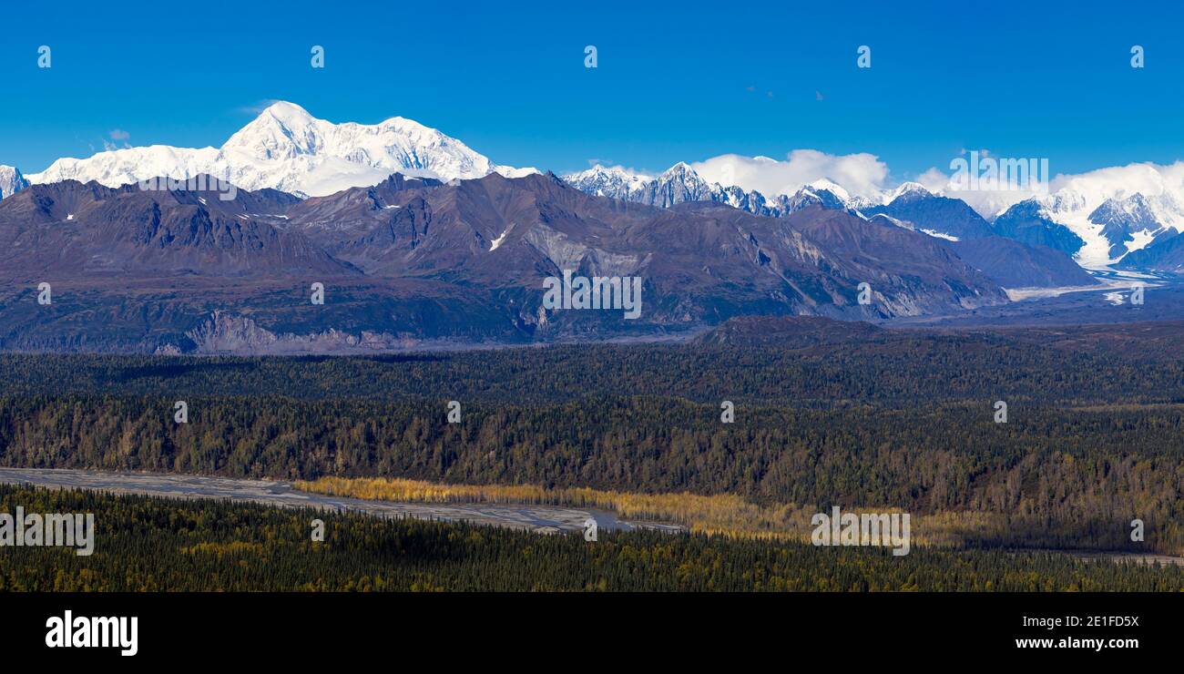 Alaska Range und Mt. Denali vom K'esugi Ridge Trail, Denali State Park, Matanuska-Susitna Borough, Southcentral Alaska, Alaska, USA Stockfoto