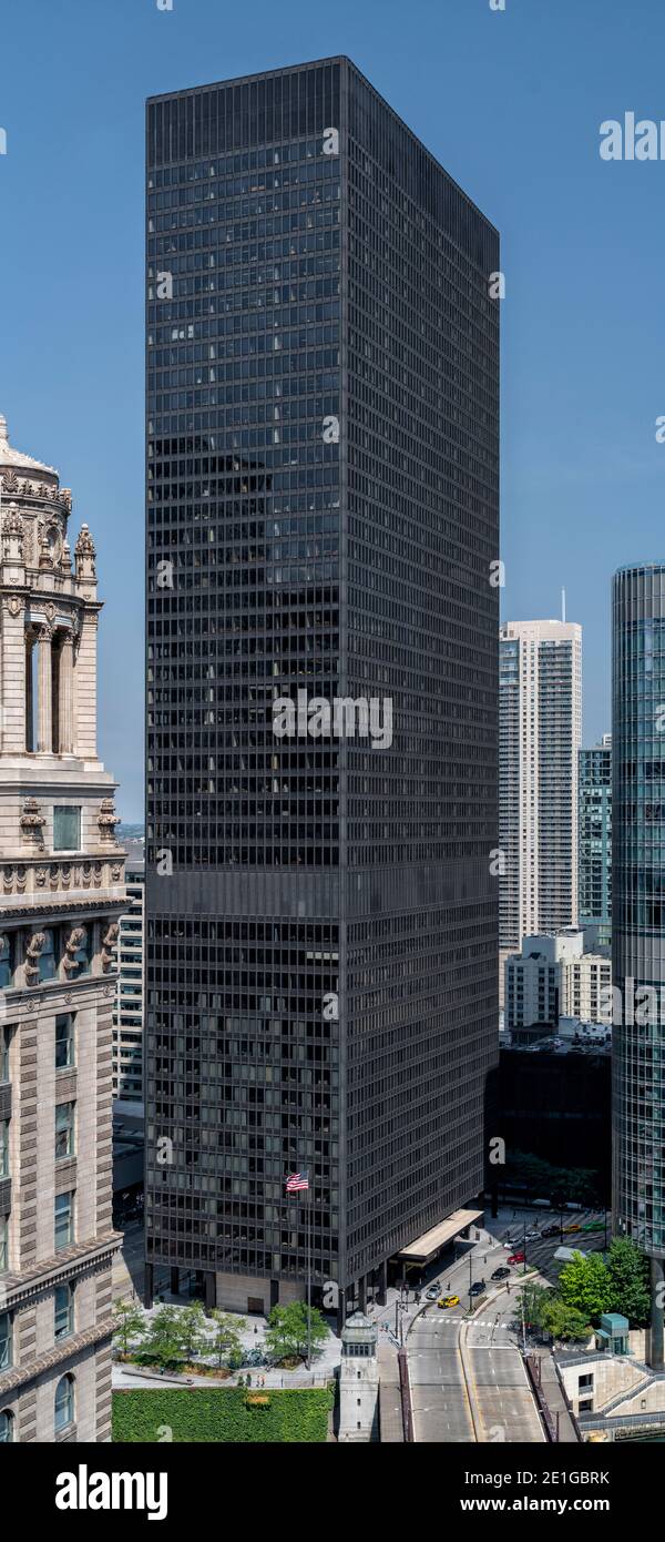 Außenansicht des IBM-Gebäudes, 330 North Wabash Avenue, Chicago, Illinois, USA. Stockfoto