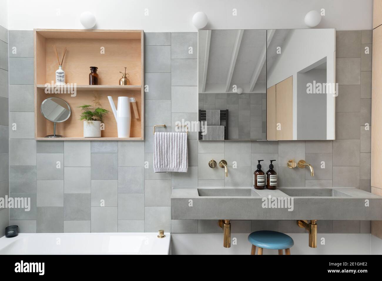 Viktorianische Badewanne Stockfotos Und Bilder Kaufen Alamy