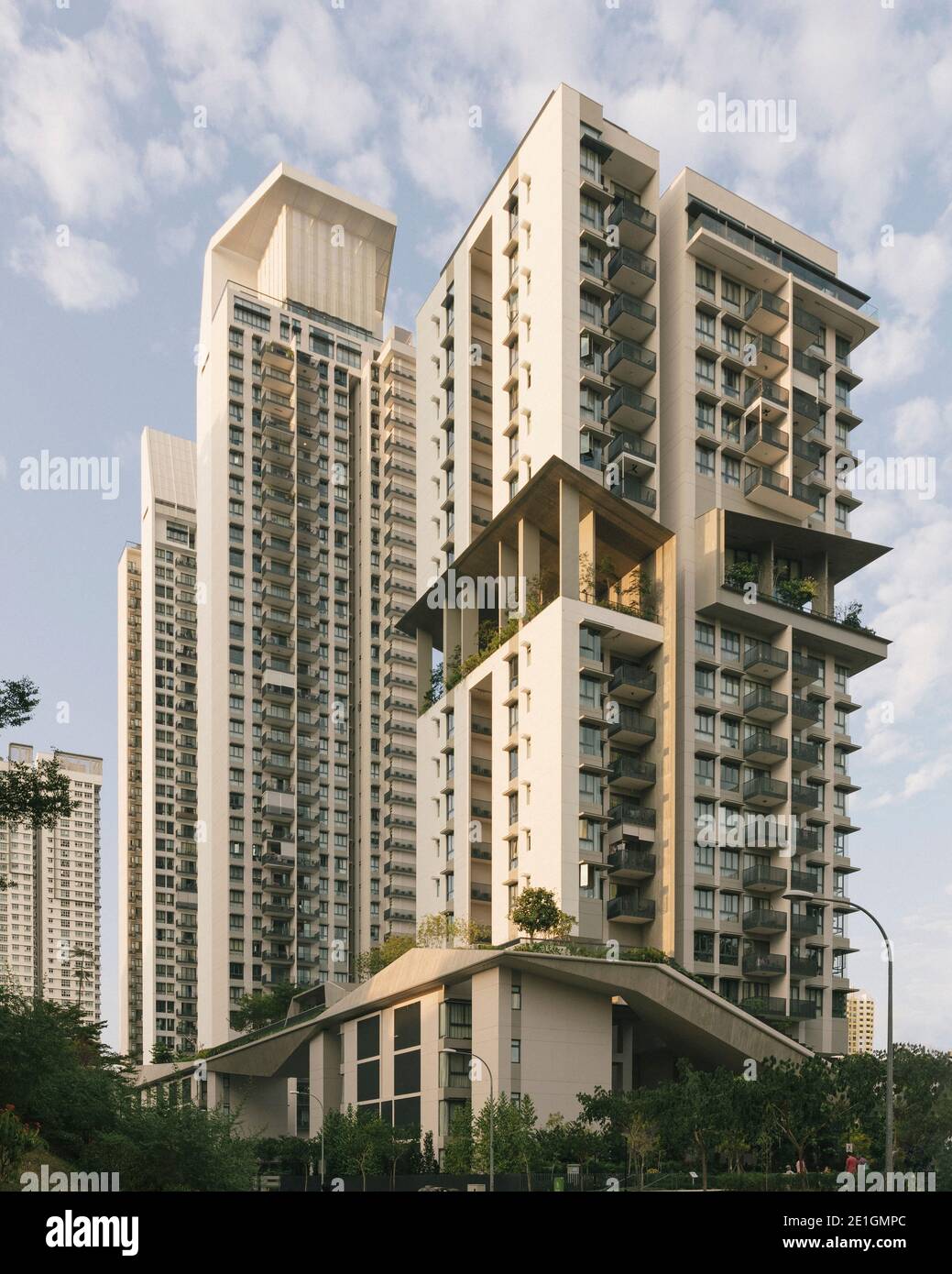 Außenansicht der Highline Residences, einem Hochhaus in Tiong Bahru, Singapur. Stockfoto