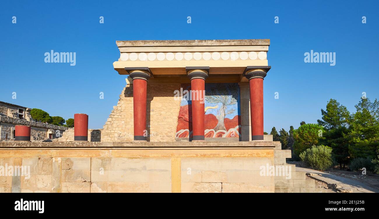 Der Nordportico in Knossos, Kreta, Griechenland. Tempel von Cnossos, Insel Kreta, Griechenland. Stockfoto