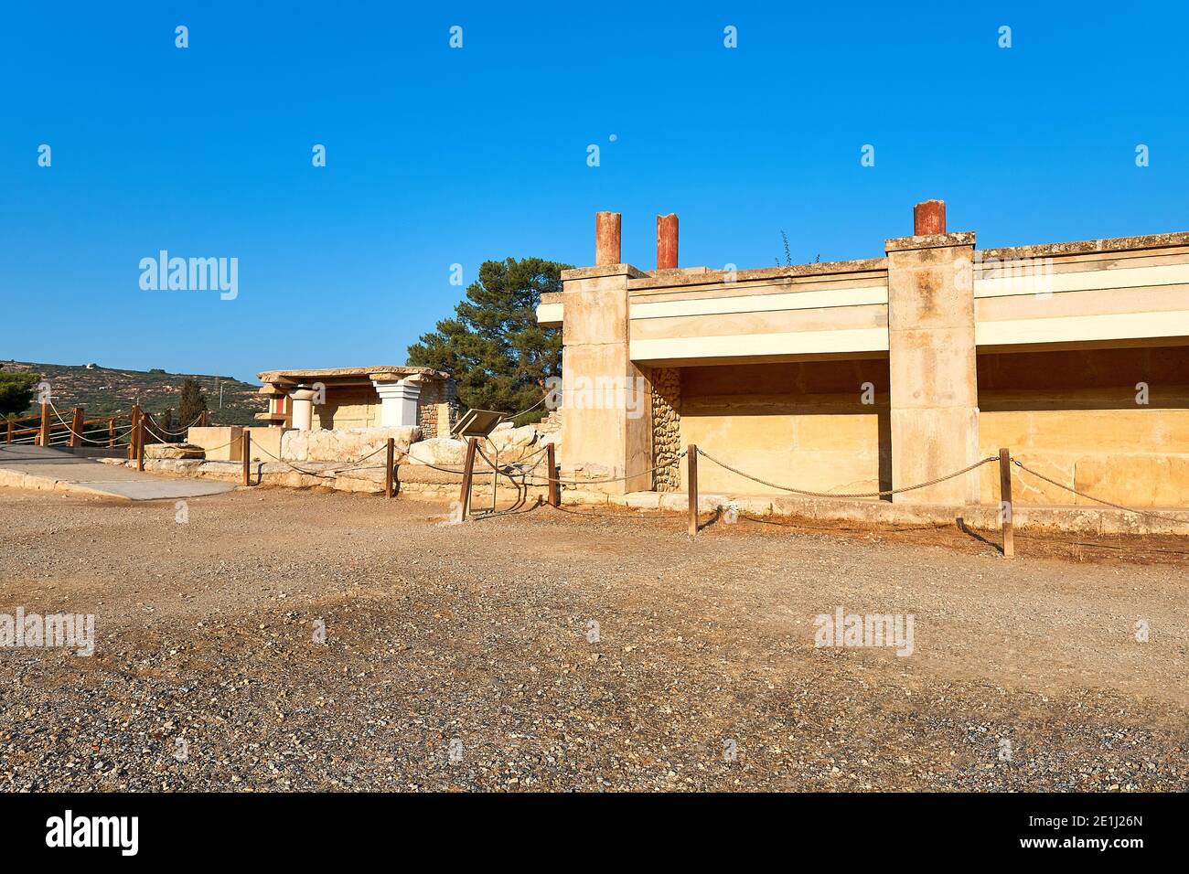 Restaurierung des Tempels von Knossos, oder Cnossos auf Kreta, Griechenland. Stockfoto