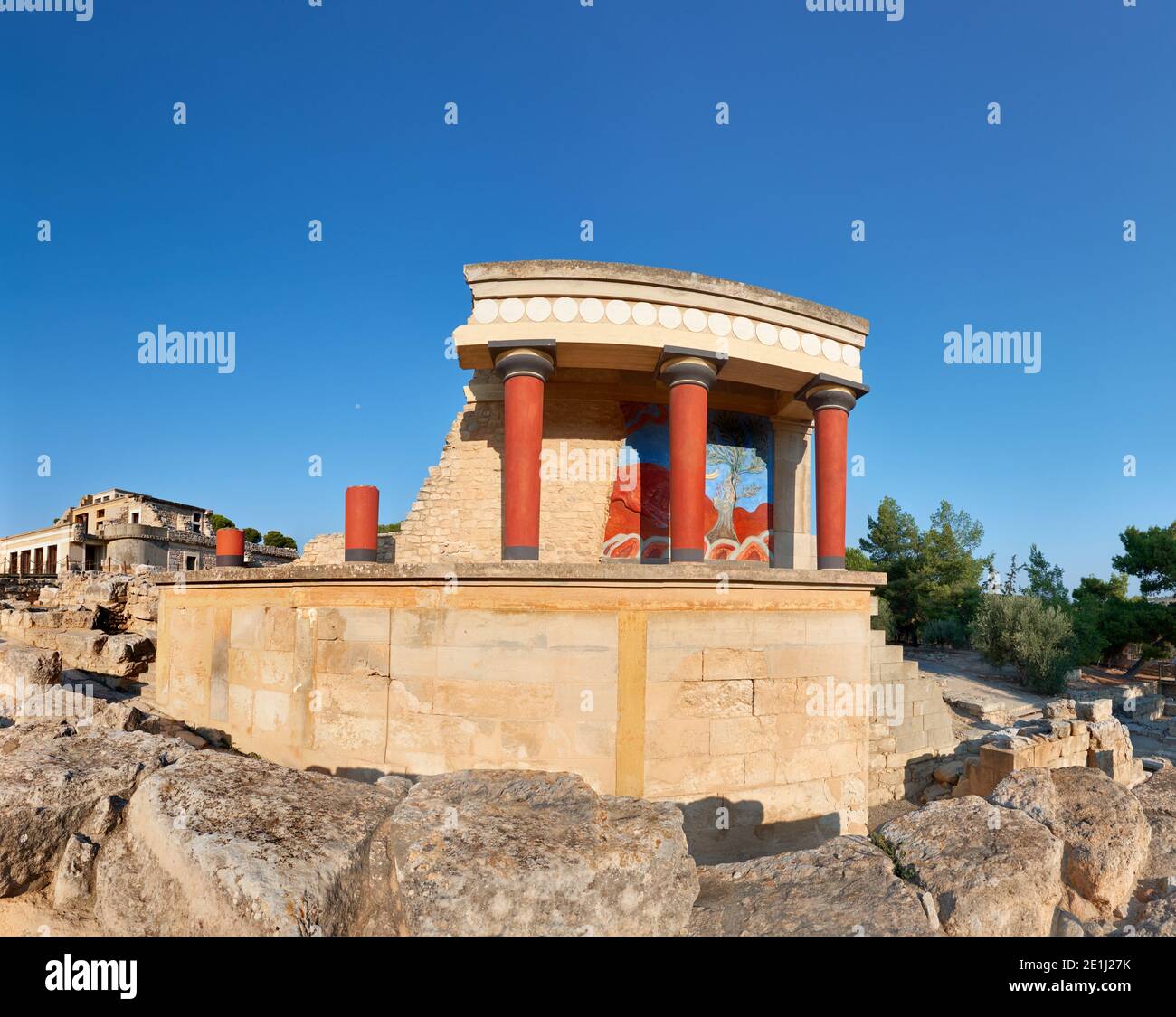 Tempel von Cnossos. Der Nordportico in Knossos, Kreta, Griechenland, Panoramabild. Stockfoto
