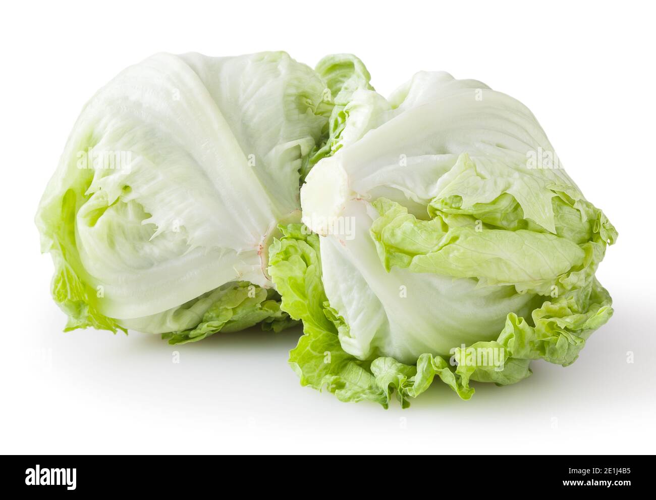 Frischer Eisbergsalat isoliert auf weißem Hintergrund mit Beschneidungspfad Stockfoto